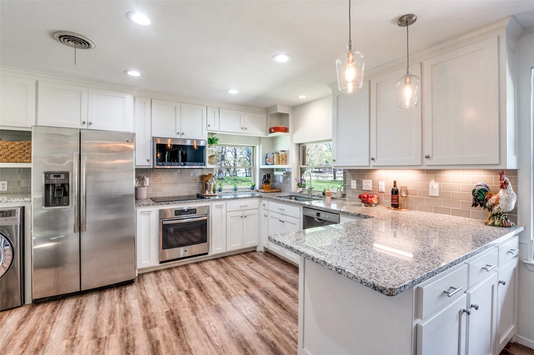 Farm For Sale in Grayson County , 182 Huts Crossing Road, Sadler, Texas 76264, 3 Bedrooms, 2 Bathrooms, 2 Garage spaces, 1,832 Sqft, built in 1981, Preowned, Price $969,000, mls#21221188, Real Estate Agent in Sadler, Homes For Sale in Grayson county, Homes For Sale in Sadler, Realtor in Sadler Texas, Real Estate Brokerage Independent Realty Texas, Luminita Cordes Realtor