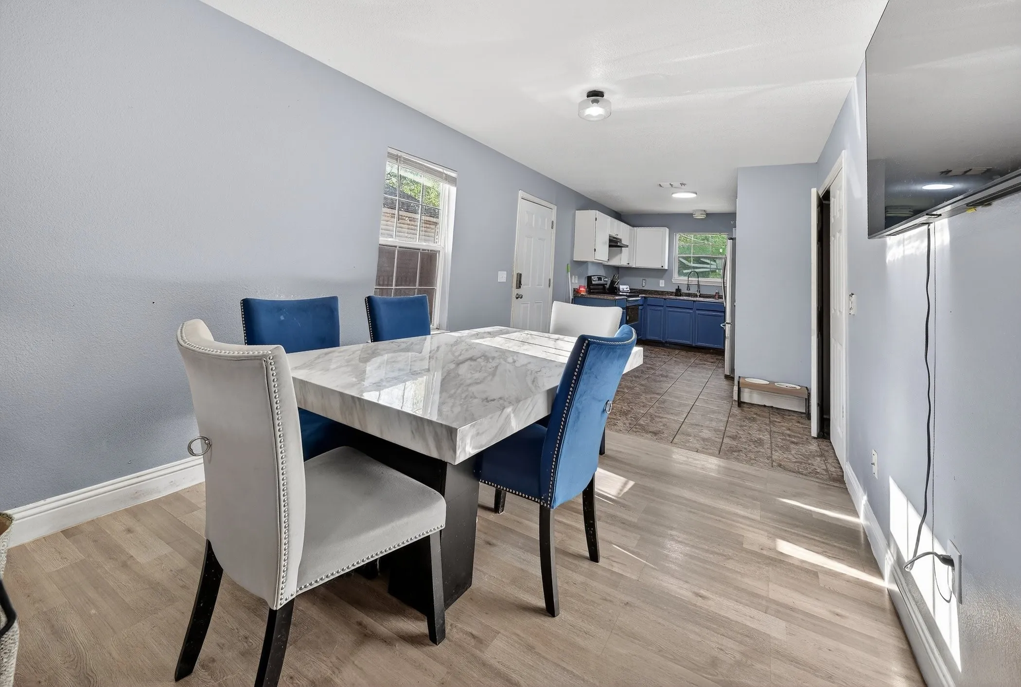 Single Family Residence For Sale in Dallas County , 3445 Pinebrook Drive, Dallas, Texas 75241, 3 Bedroom, 2 Bathroom, Garage spaces, 1,122 Sqft, built in 2004, Preowned, mls#21220772, Real Estate Agent in Dallas, Homes For Sale in Dallas county, Homes For Sale in Dallas, Realtor in Dallas Texas, Real Estate Brokerage Independent Realty Texas, Luminita Cordes Realtor