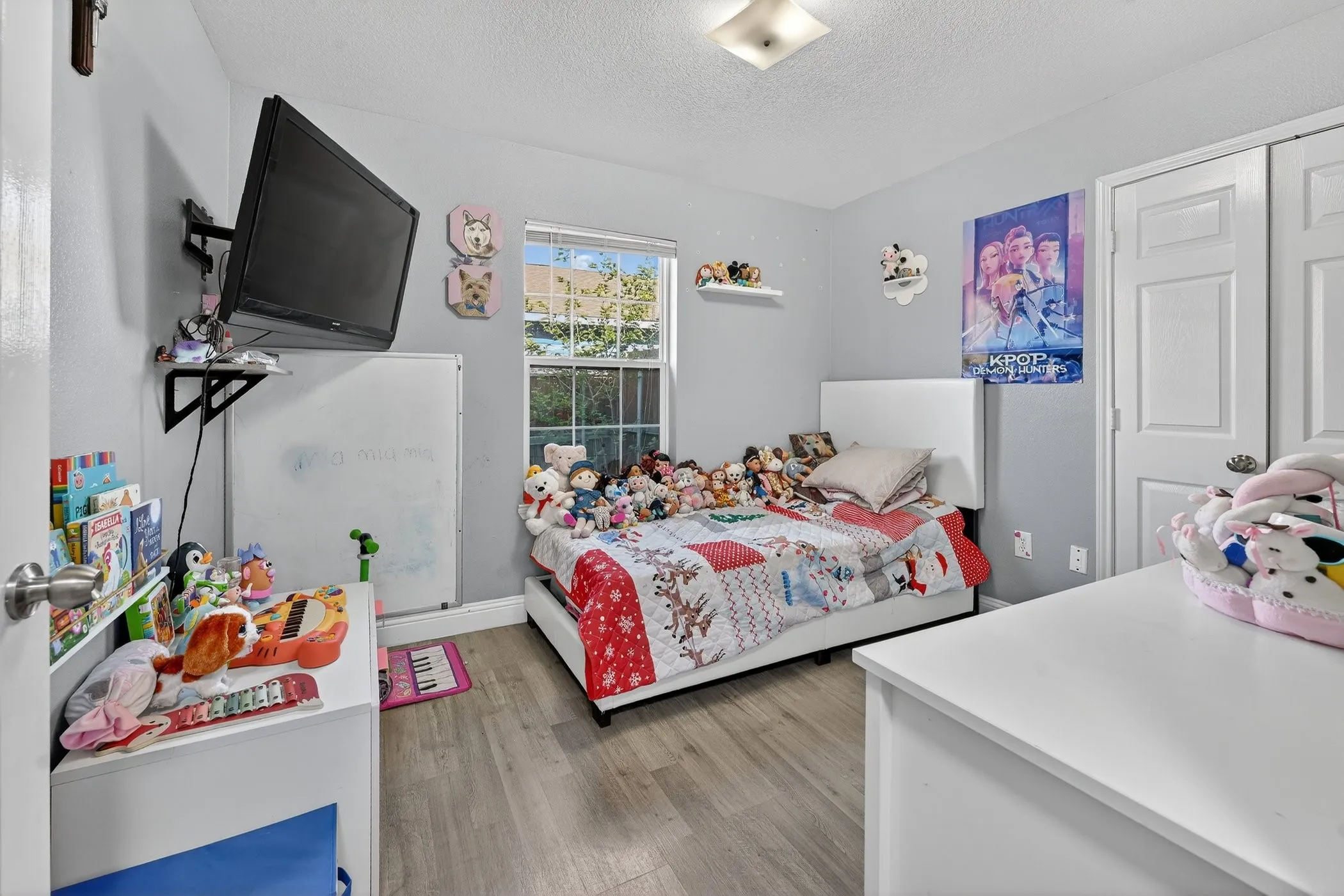 Single Family Residence For Sale in Dallas County , 3445 Pinebrook Drive, Dallas, Texas 75241, 3 Bedroom, 2 Bathroom, Garage spaces, 1,122 Sqft, built in 2004, Preowned, mls#21220772, Real Estate Agent in Dallas, Homes For Sale in Dallas county, Homes For Sale in Dallas, Realtor in Dallas Texas, Real Estate Brokerage Independent Realty Texas, Luminita Cordes Realtor