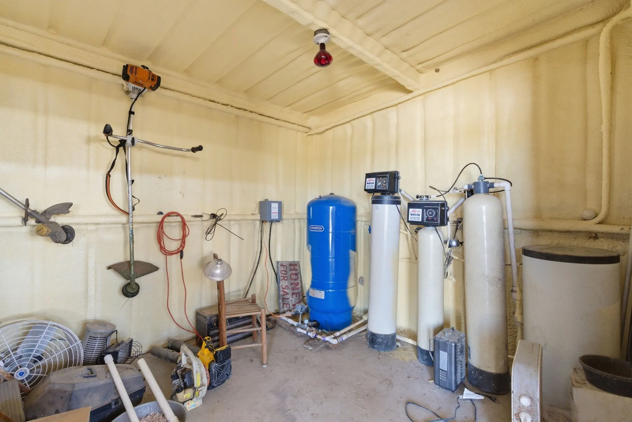 Farm For Sale in Erath County , 404 Private Road 1562, Stephenville, Texas 76401, 3 Bedroom, 4 Bathroom, Garage spaces, 3,107 Sqft, built in 2005, mls#21215685, Real Estate Agent in Stephenville, Homes For Sale in Erath county, Homes For Sale in Stephenville, Realtor in Stephenville Texas, Real Estate Brokerage Independent Realty Texas, Luminita Cordes Realtor