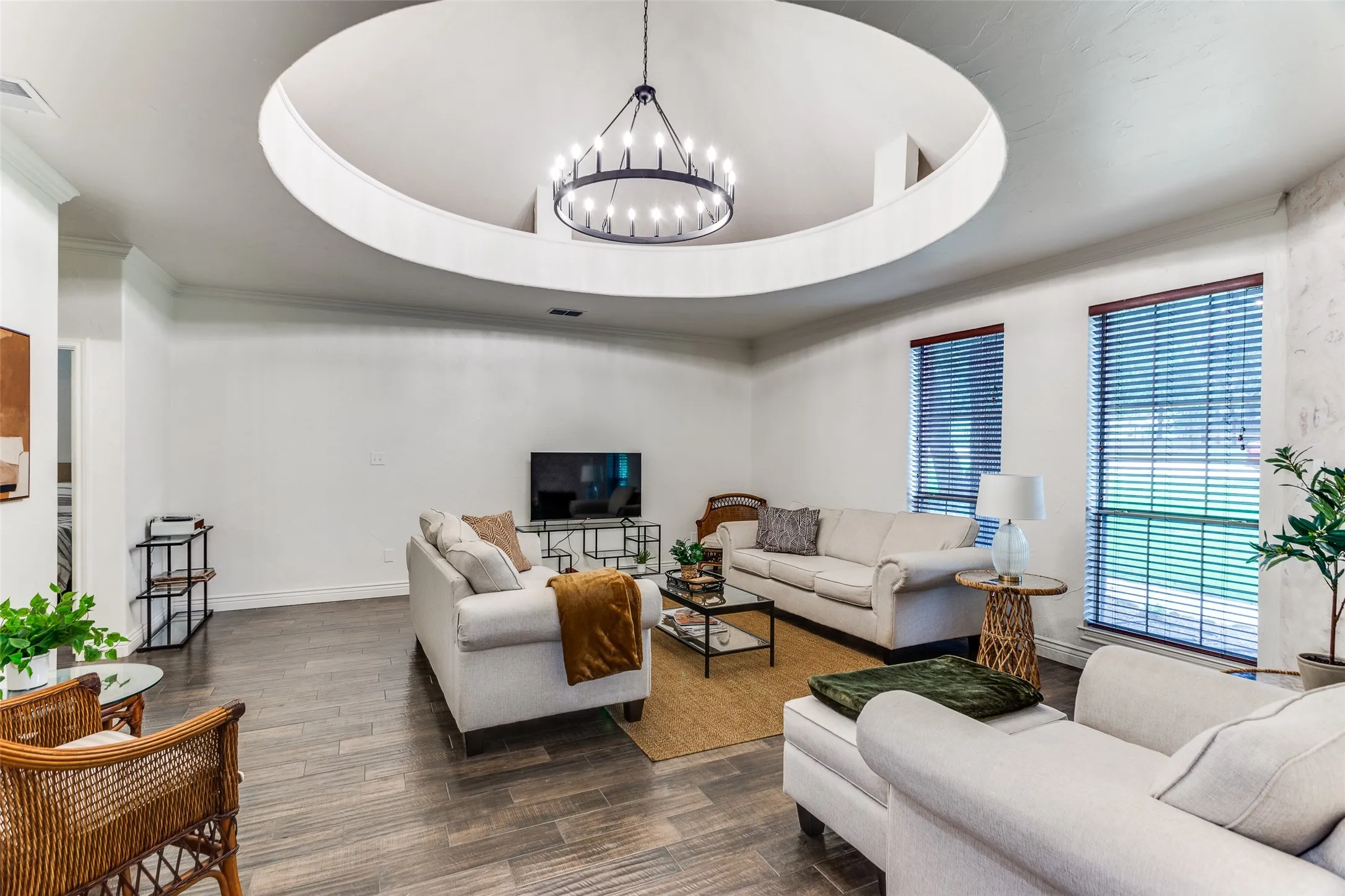 Duplex For Sale in Parker County , 101 Oakwood Drive, Weatherford, Texas 76086, 5 Bedroom, 5 Bathroom, 3 Garage spaces, 0 Sqft, built in 2002, Preowned, mls#21221676, Real Estate Agent in Weatherford, Homes For Sale in Parker county, Homes For Sale in Weatherford, Realtor in Weatherford Texas, Real Estate Brokerage Independent Realty Texas, Luminita Cordes Realtor