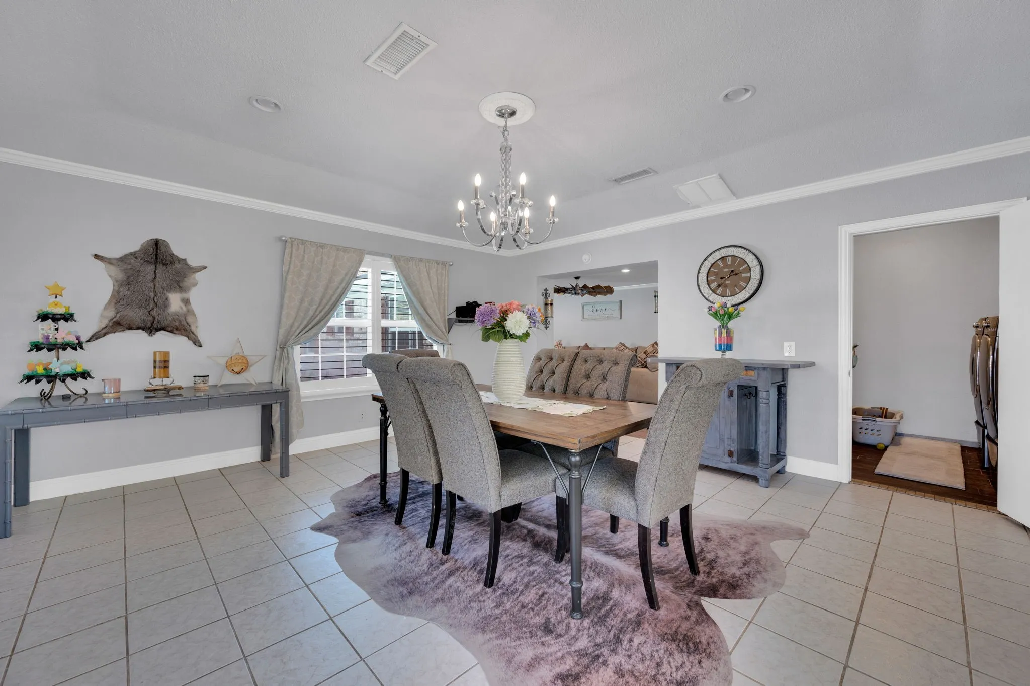 Single Family Residence For Sale in Parker County , 2263 Dicey Road, Weatherford, Texas 76085, 4 Bedroom, 3 Bathroom, 2 Garage spaces, 2,395 Sqft, built in 1977, Preowned, mls#21221093, Real Estate Agent in Weatherford, Homes For Sale in Parker county, Homes For Sale in Weatherford, Realtor in Weatherford Texas, Real Estate Brokerage Independent Realty Texas, Luminita Cordes Realtor