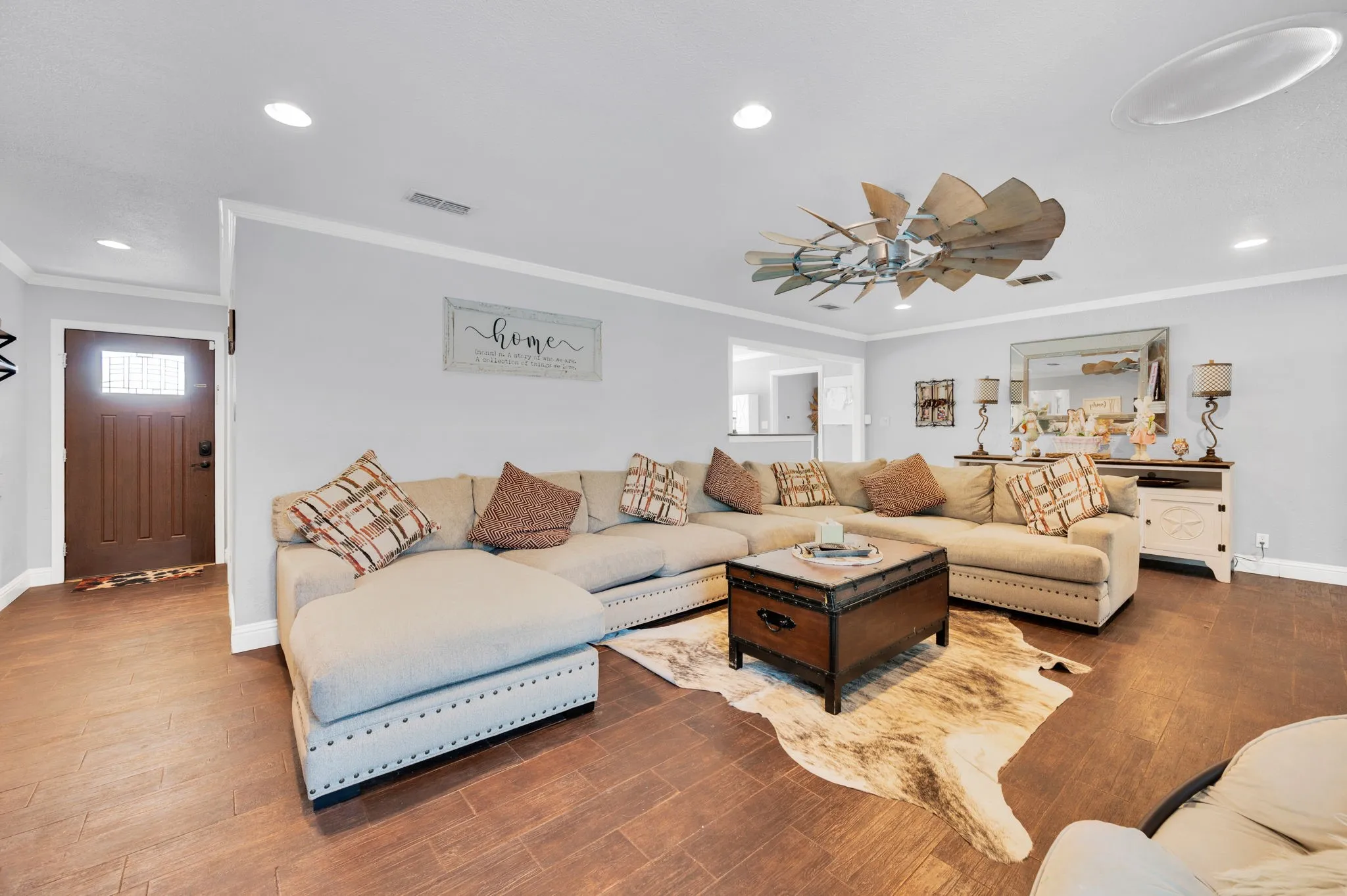 Single Family Residence For Sale in Parker County , 2263 Dicey Road, Weatherford, Texas 76085, 4 Bedroom, 3 Bathroom, 2 Garage spaces, 2,395 Sqft, built in 1977, Preowned, mls#21221093, Real Estate Agent in Weatherford, Homes For Sale in Parker county, Homes For Sale in Weatherford, Realtor in Weatherford Texas, Real Estate Brokerage Independent Realty Texas, Luminita Cordes Realtor