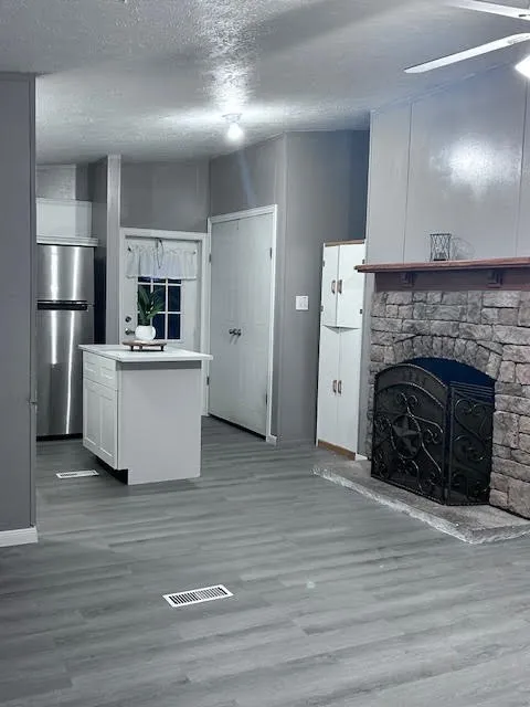 Manufactured Home For Sale in Erath County , 13429 Fm 914, Stephenville, Texas 76401, 3 Bedroom, 2 Bathroom, Garage spaces, 1,080 Sqft, built in 2008, mls#21218818, Real Estate Agent in Stephenville, Homes For Sale in Erath county, Homes For Sale in Stephenville, Realtor in Stephenville Texas, Real Estate Brokerage Independent Realty Texas, Luminita Cordes Realtor