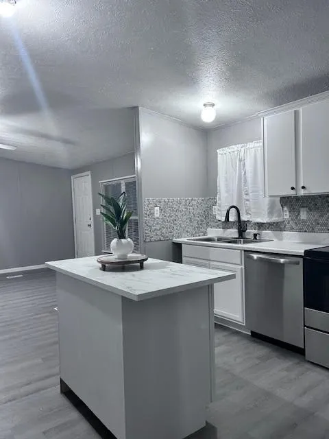 Manufactured Home For Sale in Erath County , 13429 Fm 914, Stephenville, Texas 76401, 3 Bedroom, 2 Bathroom, Garage spaces, 1,080 Sqft, built in 2008, mls#21218818, Real Estate Agent in Stephenville, Homes For Sale in Erath county, Homes For Sale in Stephenville, Realtor in Stephenville Texas, Real Estate Brokerage Independent Realty Texas, Luminita Cordes Realtor