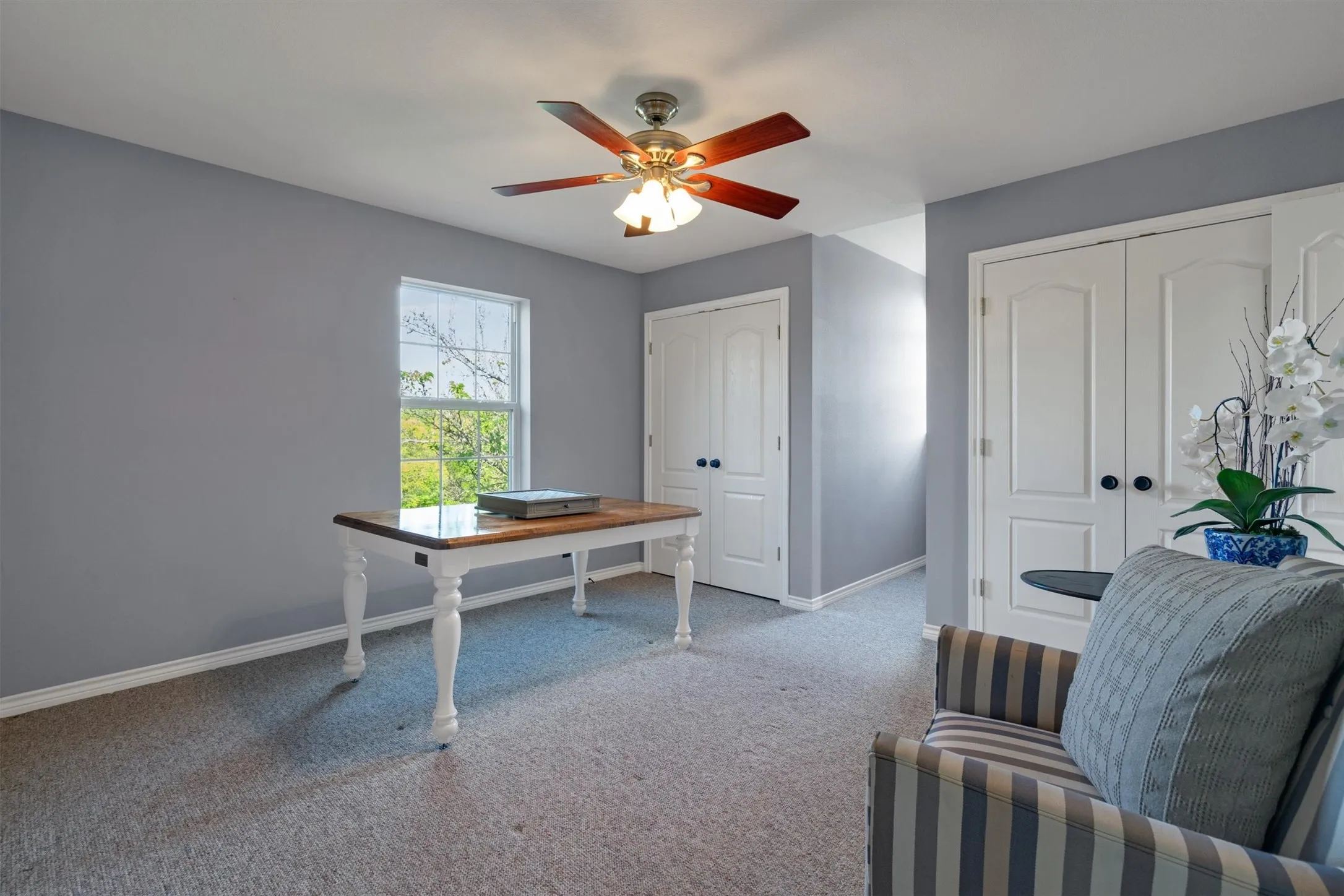 Single Family Residence For Sale in Parker County , 6206 S Fm 730, Azle, Texas 76020, 4 Bedroom, 4 Bathroom, 2 Garage spaces, 3,348 Sqft, built in 2000, Preowned, mls#21221417, Real Estate Agent in Azle, Homes For Sale in Parker county, Homes For Sale in Azle, Realtor in Azle Texas, Real Estate Brokerage Independent Realty Texas, Luminita Cordes Realtor