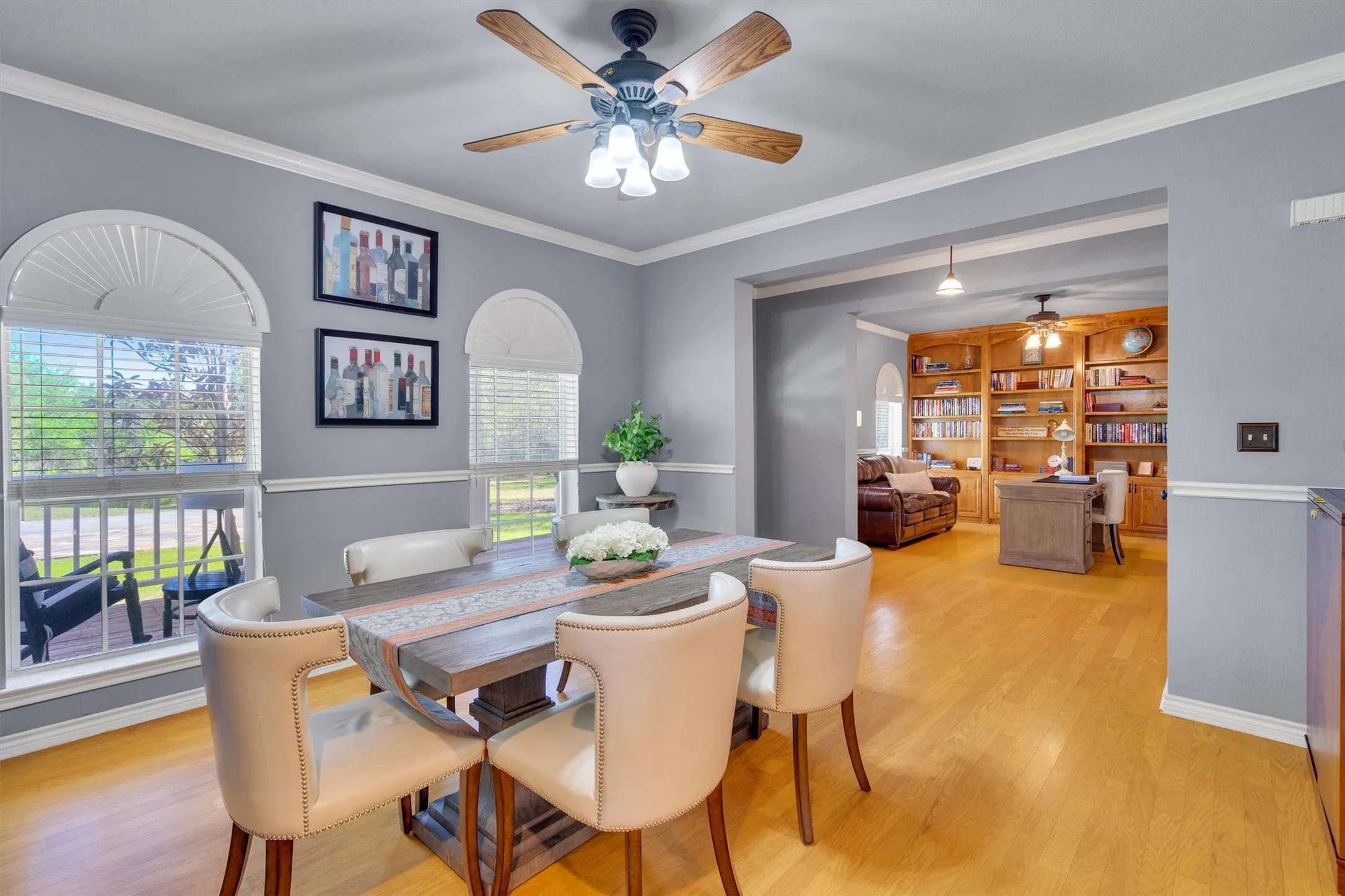 Single Family Residence For Sale in Parker County , 6206 S Fm 730, Azle, Texas 76020, 4 Bedroom, 4 Bathroom, 2 Garage spaces, 3,348 Sqft, built in 2000, Preowned, mls#21221417, Real Estate Agent in Azle, Homes For Sale in Parker county, Homes For Sale in Azle, Realtor in Azle Texas, Real Estate Brokerage Independent Realty Texas, Luminita Cordes Realtor