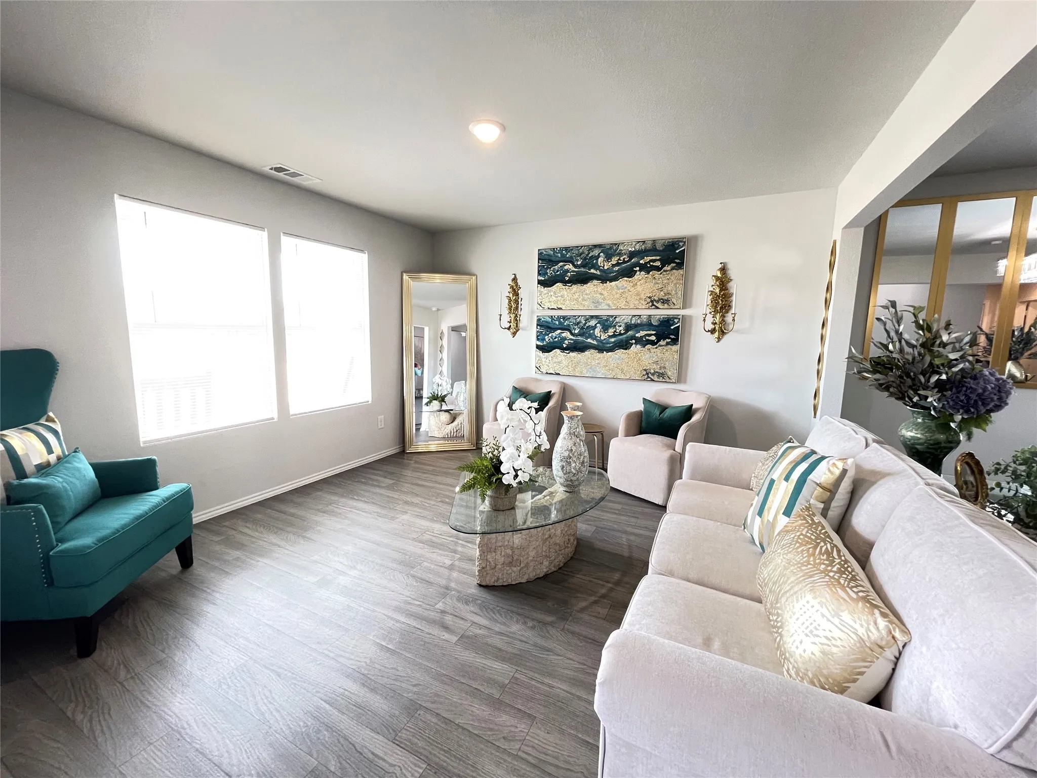 Single Family Residence For Sale in Henderson County , 408 Parker Oaks Drive, Chandler, Texas 75758, 6 Bedroom, 4 Bathroom, 2 Garage spaces, 4,121 Sqft, built in 2024, Preowned, mls#21216945, Real Estate Agent in Chandler, Homes For Sale in Henderson county, Homes For Sale in Chandler, Realtor in Chandler Texas, Real Estate Brokerage Independent Realty Texas, Luminita Cordes Realtor