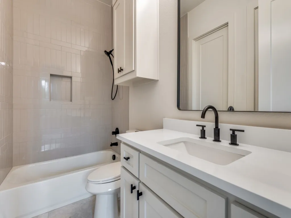 Single Family Residence For Sale in Ellis County , 455 Whispering Way, Red Oak, Texas 75154, 4 Bedroom, 5 Bathroom, 3 Garage spaces, 3,412 Sqft, built in 2026, mls#21221797, Real Estate Agent in Red Oak, Homes For Sale in Ellis county, Homes For Sale in Red Oak, Realtor in Red Oak Texas, Real Estate Brokerage Independent Realty Texas, Luminita Cordes Realtor