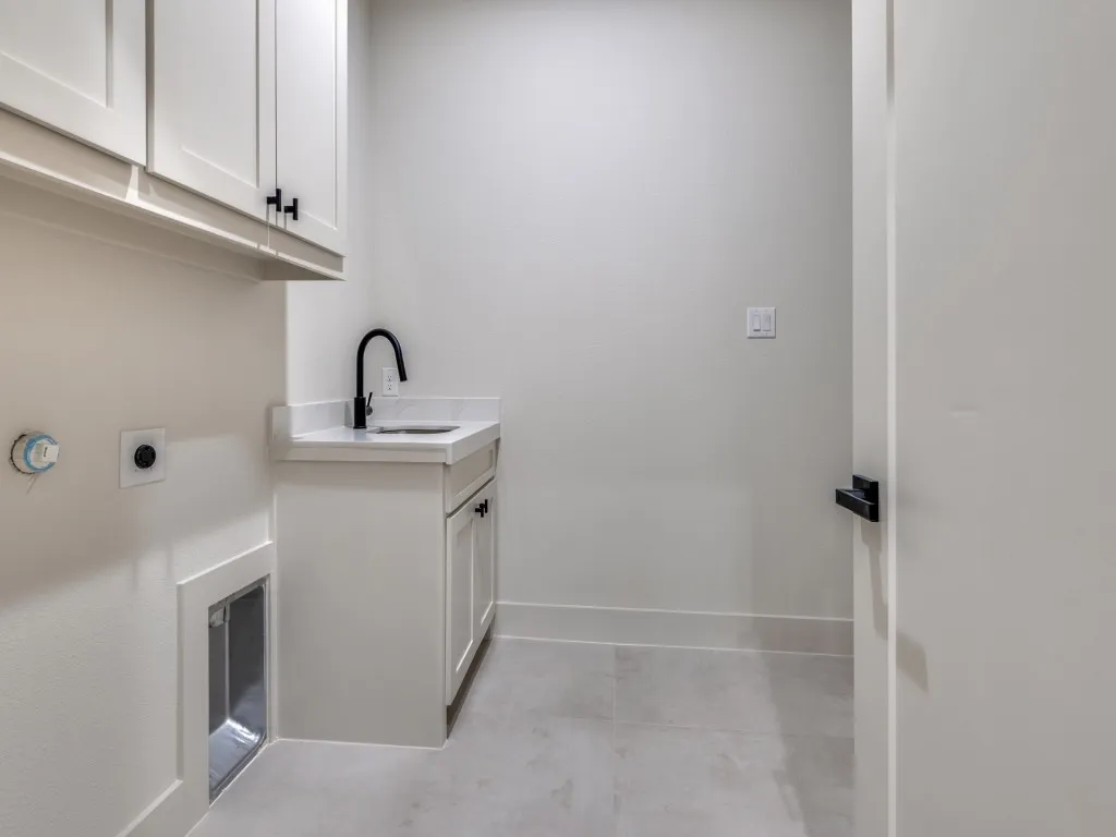 Single Family Residence For Sale in Ellis County , 455 Whispering Way, Red Oak, Texas 75154, 4 Bedroom, 5 Bathroom, 3 Garage spaces, 3,412 Sqft, built in 2026, mls#21221797, Real Estate Agent in Red Oak, Homes For Sale in Ellis county, Homes For Sale in Red Oak, Realtor in Red Oak Texas, Real Estate Brokerage Independent Realty Texas, Luminita Cordes Realtor