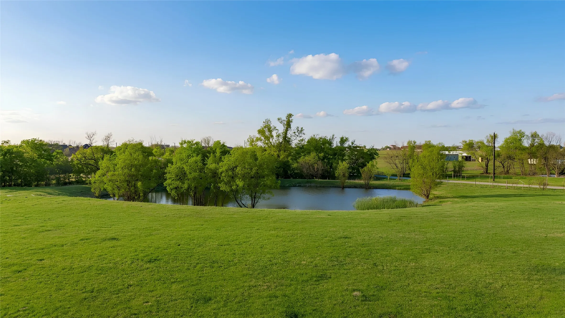 Farm For Sale in Denton County , 13435 Jackson Road, Krum, Texas 76249, 4 Bedroom, 4 Bathroom, 2 Garage spaces, 2,400 Sqft, built in 2000, mls#21221869, Real Estate Agent in Krum, Homes For Sale in Denton county, Homes For Sale in Krum, Realtor in Krum Texas, Real Estate Brokerage Independent Realty Texas, Luminita Cordes Realtor