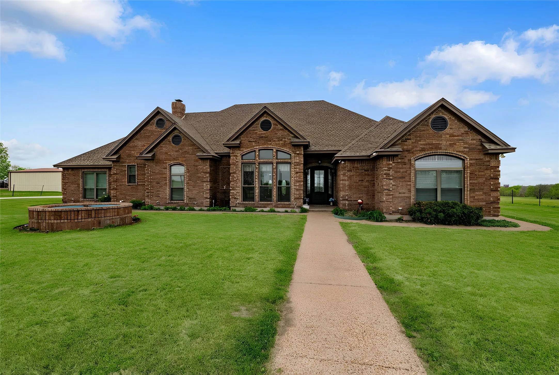 Farm For Sale in Denton County , 13435 Jackson Road, Krum, Texas 76249, 4 Bedroom, 4 Bathroom, 2 Garage spaces, 2,400 Sqft, built in 2000, mls#21221869, Real Estate Agent in Krum, Homes For Sale in Denton county, Homes For Sale in Krum, Realtor in Krum Texas, Real Estate Brokerage Independent Realty Texas, Luminita Cordes Realtor
