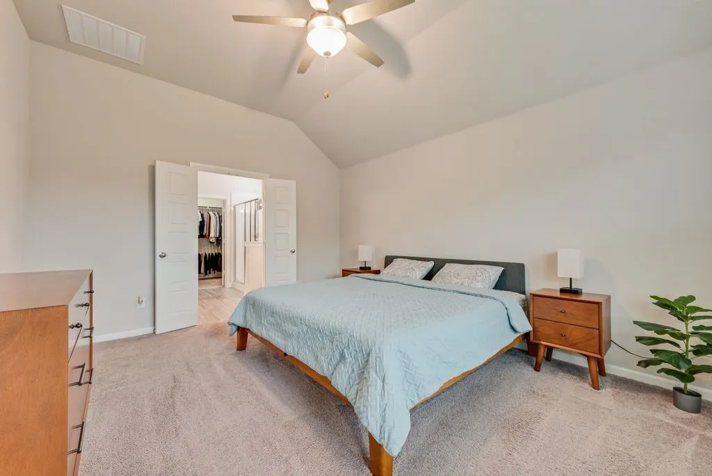 Single Family Residence For Sale in Collin County , 1610 Wayback Drive, Celina, Texas 75009, 3 Bedrooms, 2 Bathrooms, 2 Garage spaces, 1,932 Sqft, built in 2021, Price $420,000, mls#21220092, Real Estate Agent in Celina, Homes For Sale in Collin county, Homes For Sale in Celina, Realtor in Celina Texas, Real Estate Brokerage Independent Realty Texas, Luminita Cordes Realtor