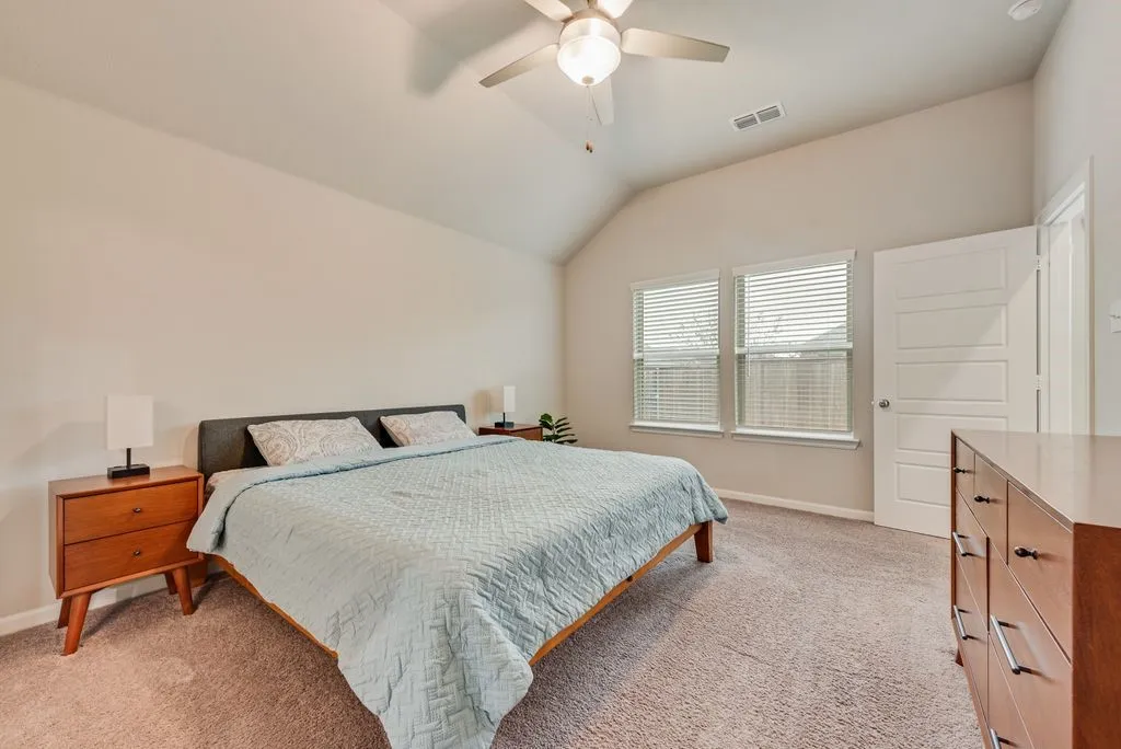 Single Family Residence For Sale in Collin County , 1610 Wayback Drive, Celina, Texas 75009, 3 Bedrooms, 2 Bathrooms, 2 Garage spaces, 1,932 Sqft, built in 2021, Price $420,000, mls#21220092, Real Estate Agent in Celina, Homes For Sale in Collin county, Homes For Sale in Celina, Realtor in Celina Texas, Real Estate Brokerage Independent Realty Texas, Luminita Cordes Realtor