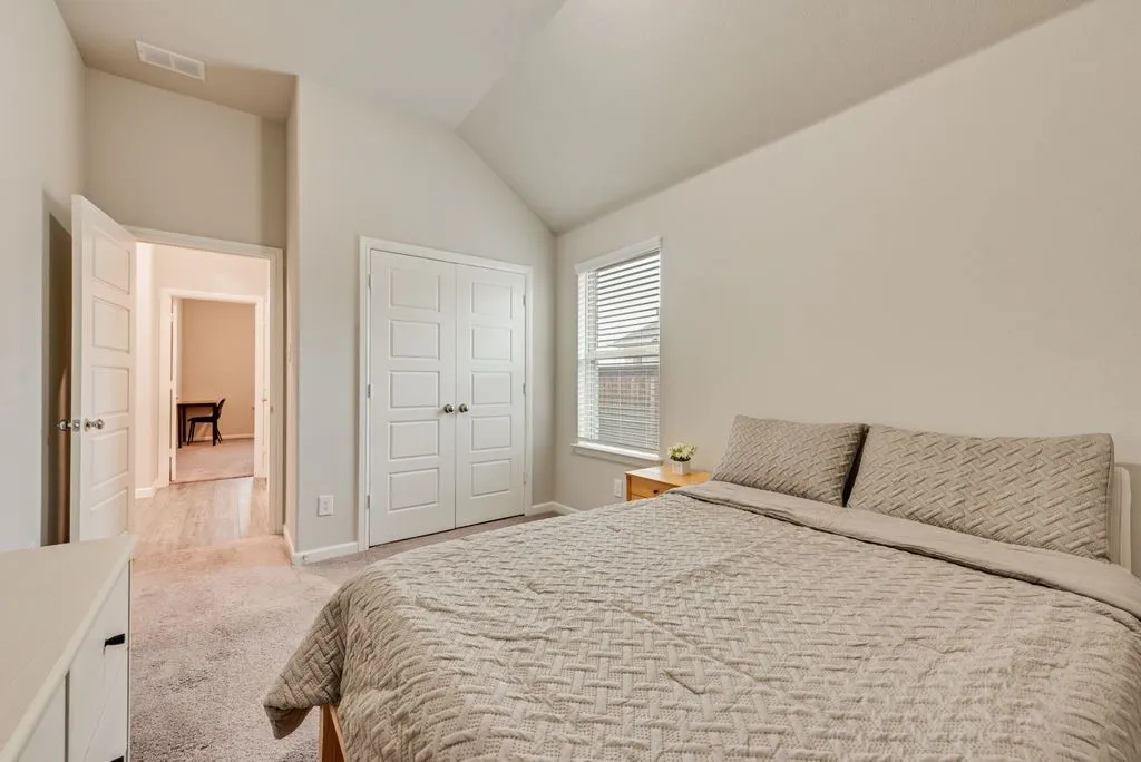 Single Family Residence For Sale in Collin County , 1610 Wayback Drive, Celina, Texas 75009, 3 Bedrooms, 2 Bathrooms, 2 Garage spaces, 1,932 Sqft, built in 2021, Price $420,000, mls#21220092, Real Estate Agent in Celina, Homes For Sale in Collin county, Homes For Sale in Celina, Realtor in Celina Texas, Real Estate Brokerage Independent Realty Texas, Luminita Cordes Realtor