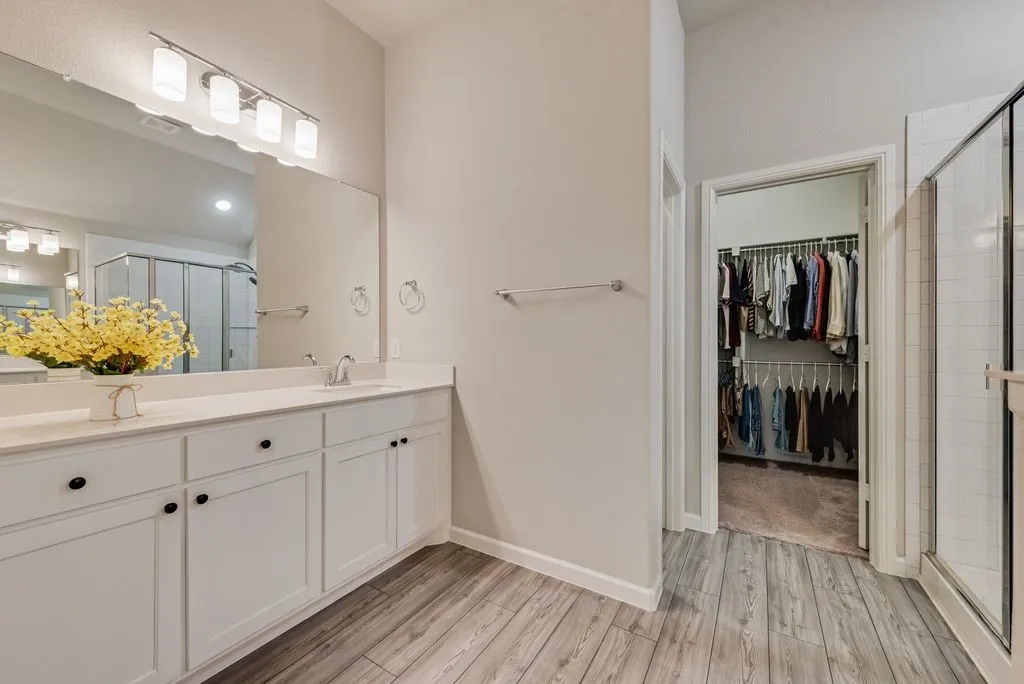 Single Family Residence For Sale in Collin County , 1610 Wayback Drive, Celina, Texas 75009, 3 Bedrooms, 2 Bathrooms, 2 Garage spaces, 1,932 Sqft, built in 2021, Price $420,000, mls#21220092, Real Estate Agent in Celina, Homes For Sale in Collin county, Homes For Sale in Celina, Realtor in Celina Texas, Real Estate Brokerage Independent Realty Texas, Luminita Cordes Realtor