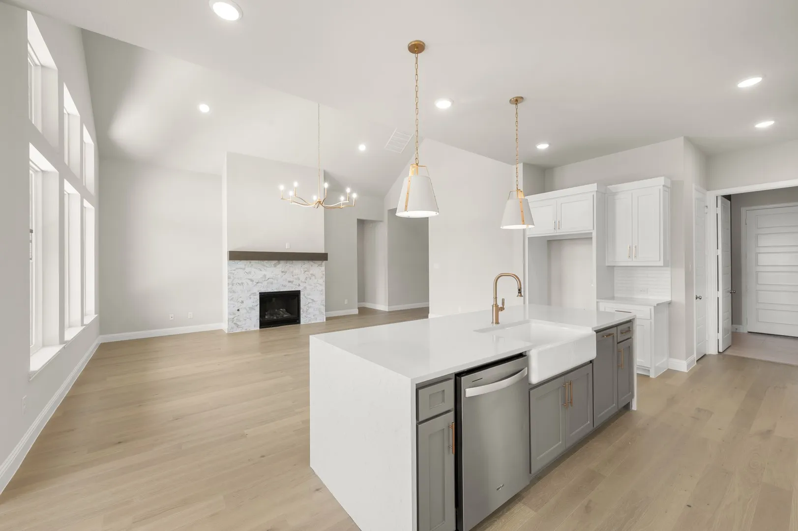 2315 Meek Woods- Kitchen-9447