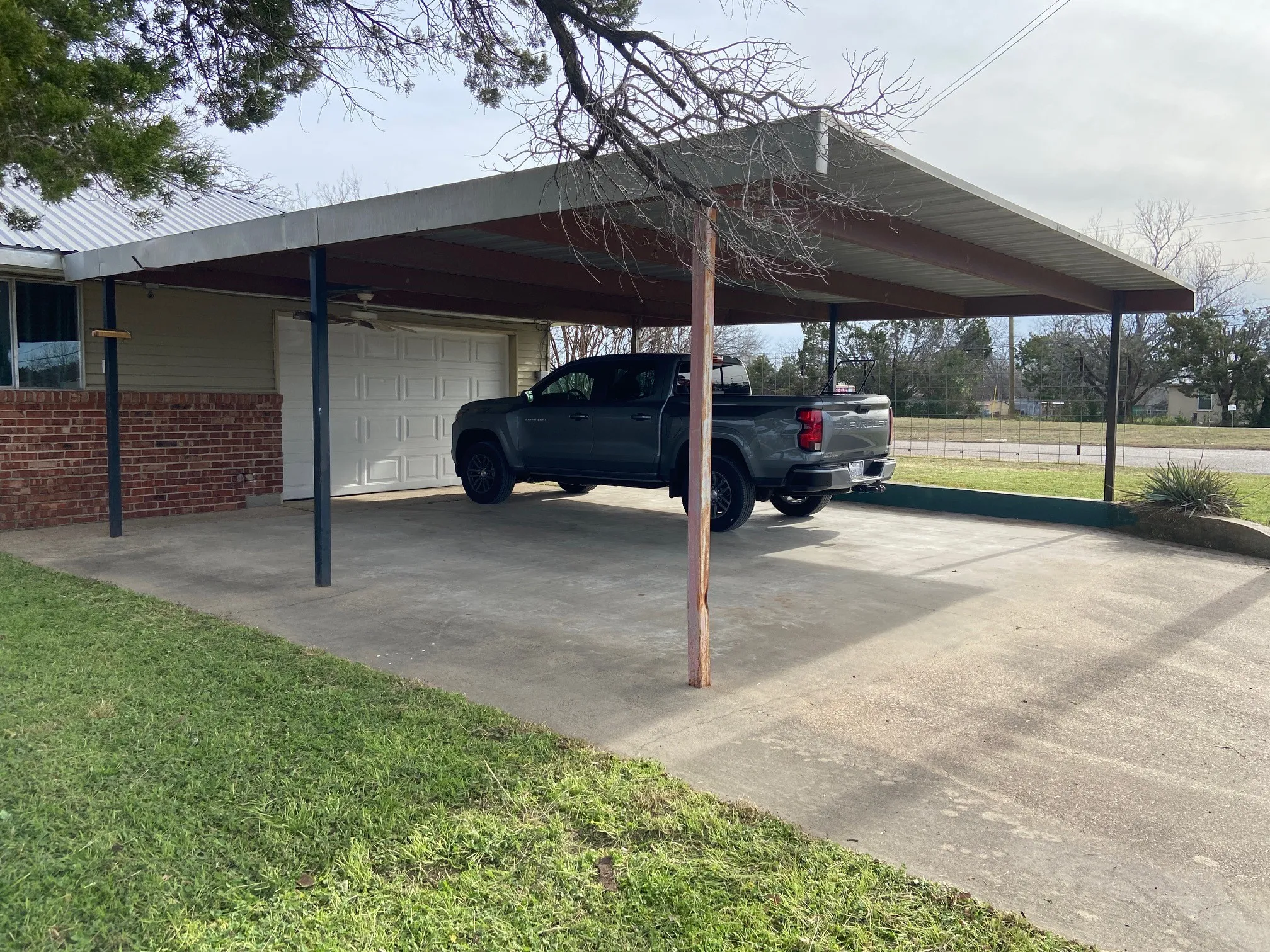 Single Family Residence For Sale in Bosque County , 104 County Road 1296, Morgan, Texas 76671, 3 Bedroom, 2 Bathroom, 1 Garage spaces, 1,419 Sqft, built in 1965, Price $179,900, mls#21221953, Real Estate Agent in Morgan, Homes For Sale in Bosque county, Homes For Sale in Morgan, Realtor in Morgan Texas, Real Estate Brokerage Independent Realty Texas, Luminita Cordes Realtor