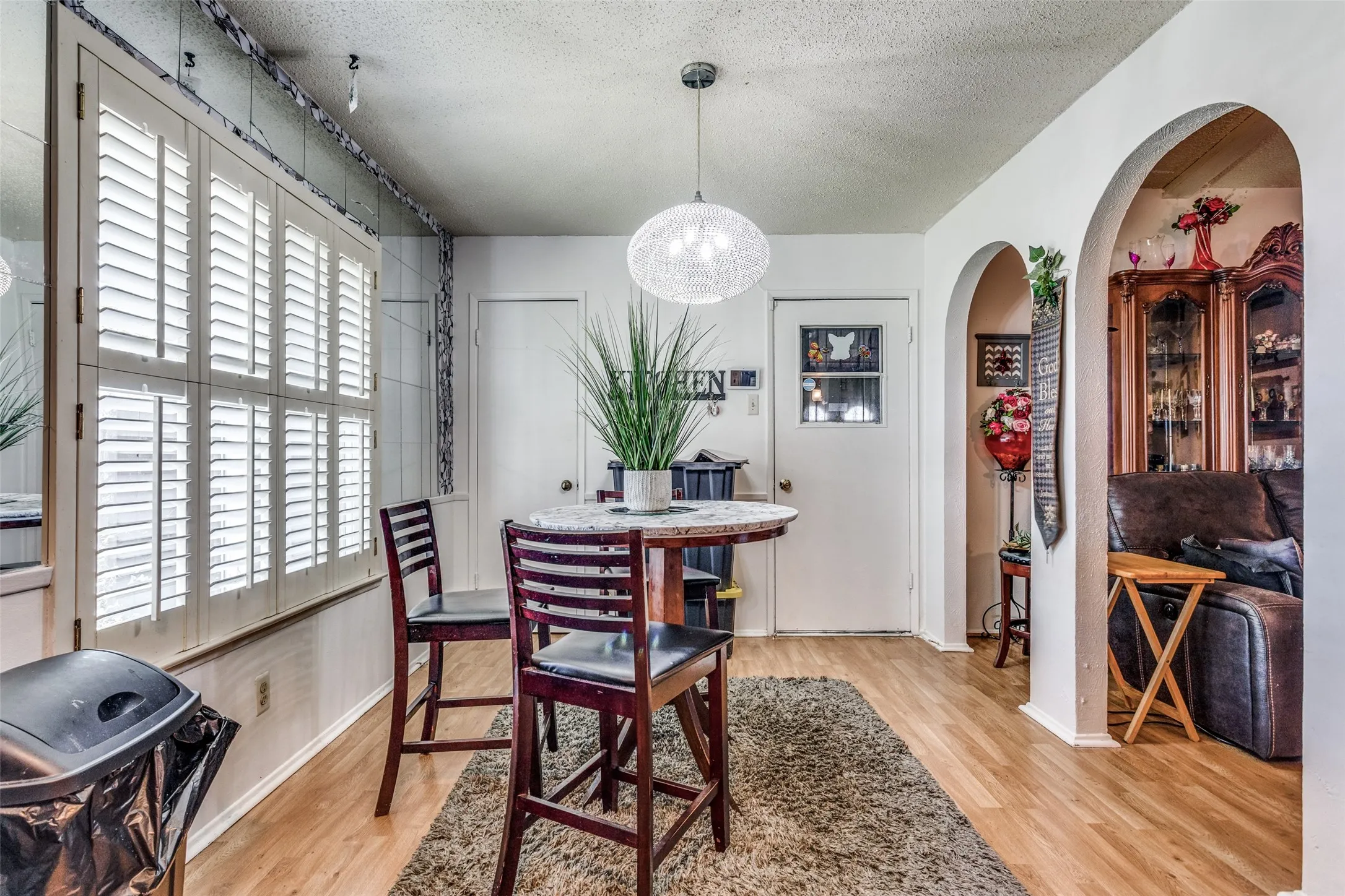 Single Family Residence For Sale in Collin County , 3541 Shorecrest Drive, Plano, Texas 75074, 4 Bedroom, 3 Bathroom, 2 Garage spaces, 1,726 Sqft, built in 1970, Preowned, mls#21220389, Real Estate Agent in Plano, Homes For Sale in Collin county, Homes For Sale in Plano, Realtor in Plano Texas, Real Estate Brokerage Independent Realty Texas, Luminita Cordes Realtor