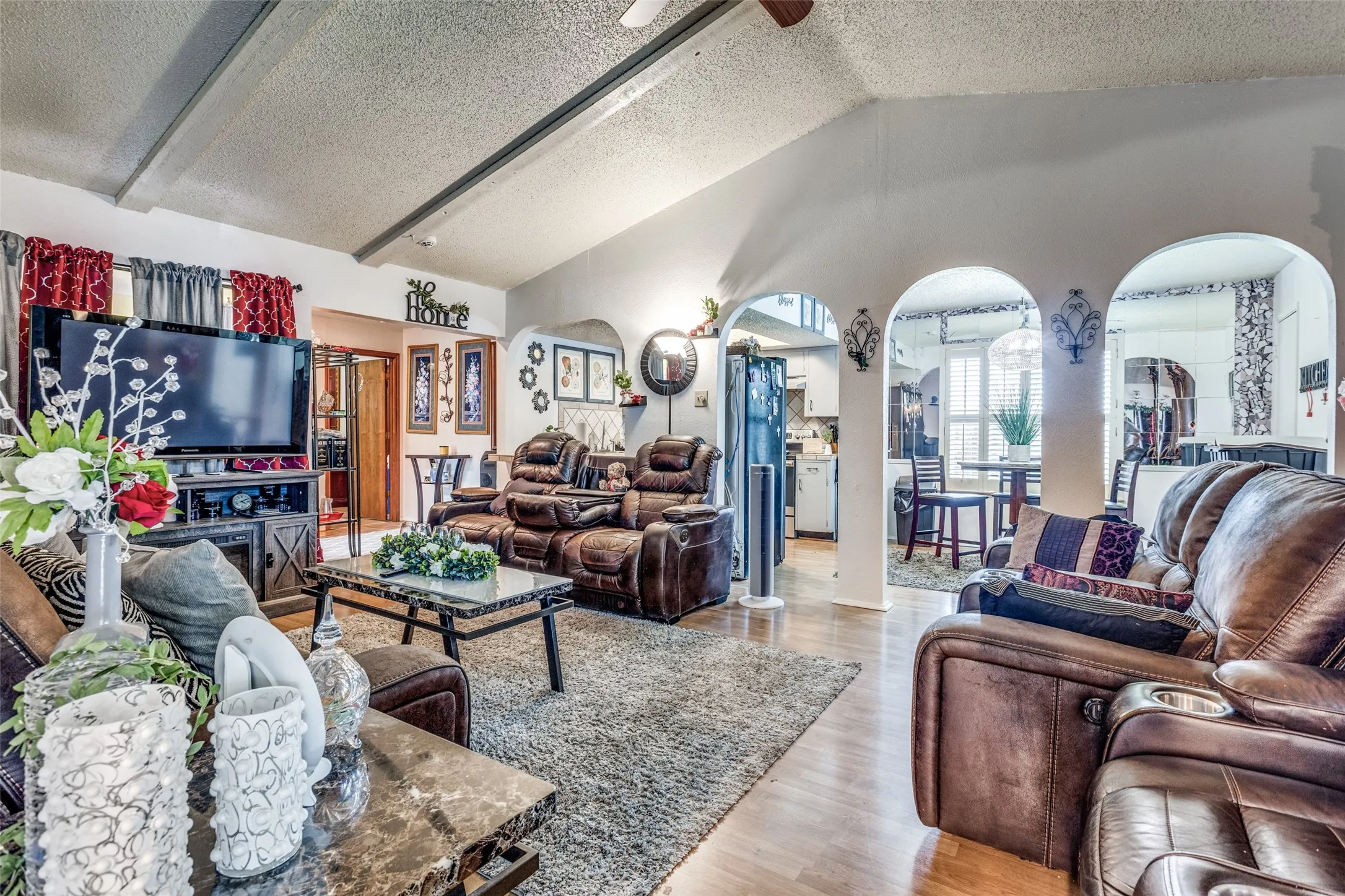 Single Family Residence For Sale in Collin County , 3541 Shorecrest Drive, Plano, Texas 75074, 4 Bedroom, 3 Bathroom, 2 Garage spaces, 1,726 Sqft, built in 1970, Preowned, mls#21220389, Real Estate Agent in Plano, Homes For Sale in Collin county, Homes For Sale in Plano, Realtor in Plano Texas, Real Estate Brokerage Independent Realty Texas, Luminita Cordes Realtor