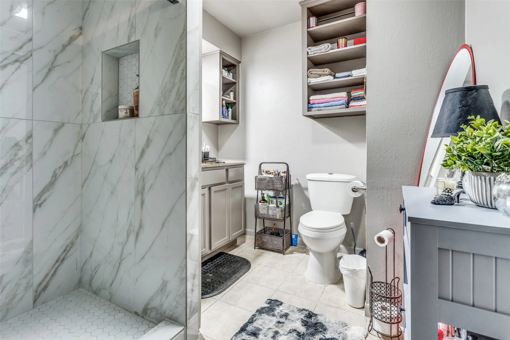 Single Family Residence For Sale in Collin County , 3541 Shorecrest Drive, Plano, Texas 75074, 4 Bedroom, 3 Bathroom, 2 Garage spaces, 1,726 Sqft, built in 1970, Preowned, mls#21220389, Real Estate Agent in Plano, Homes For Sale in Collin county, Homes For Sale in Plano, Realtor in Plano Texas, Real Estate Brokerage Independent Realty Texas, Luminita Cordes Realtor