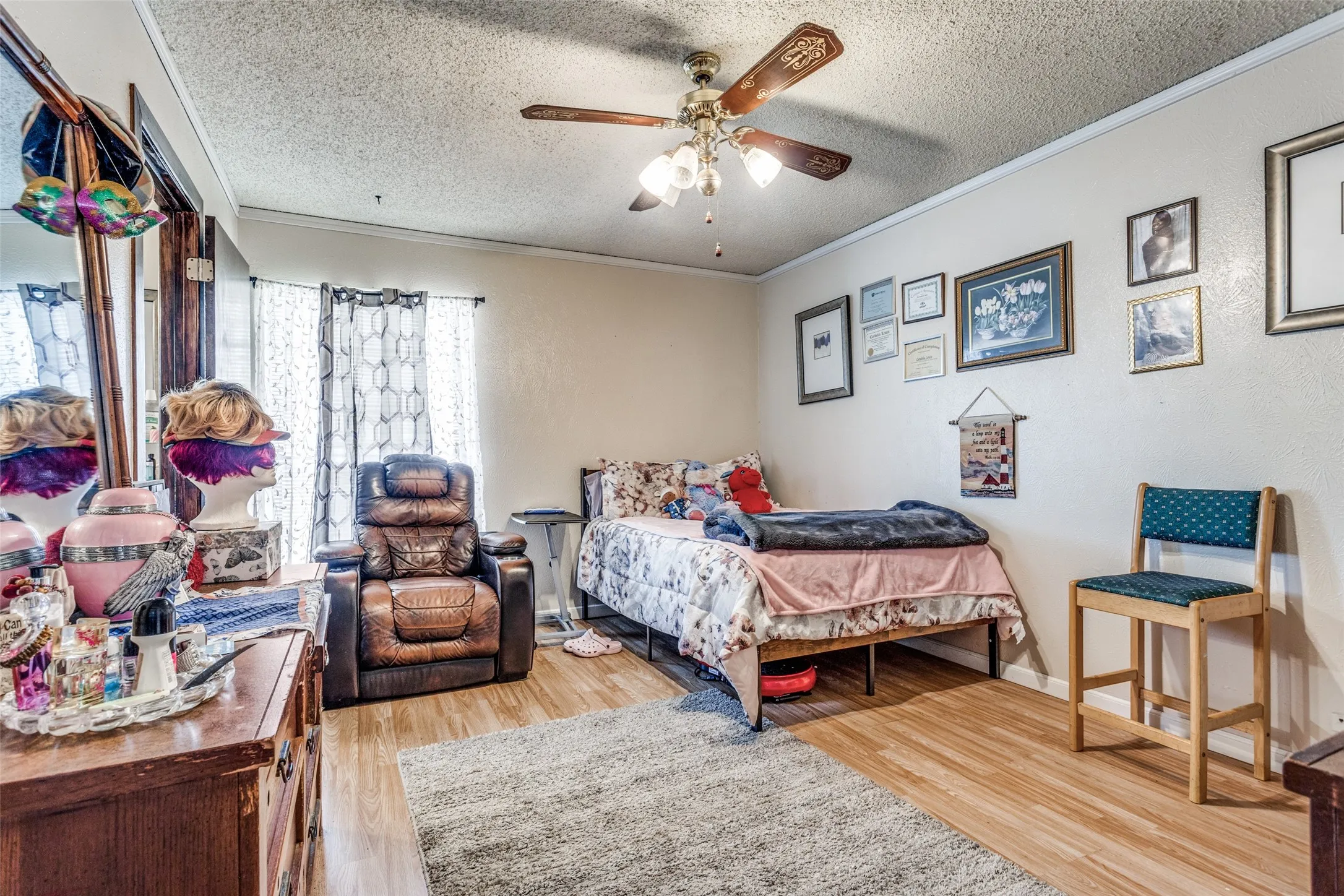 Single Family Residence For Sale in Collin County , 3541 Shorecrest Drive, Plano, Texas 75074, 4 Bedroom, 3 Bathroom, 2 Garage spaces, 1,726 Sqft, built in 1970, Preowned, mls#21220389, Real Estate Agent in Plano, Homes For Sale in Collin county, Homes For Sale in Plano, Realtor in Plano Texas, Real Estate Brokerage Independent Realty Texas, Luminita Cordes Realtor