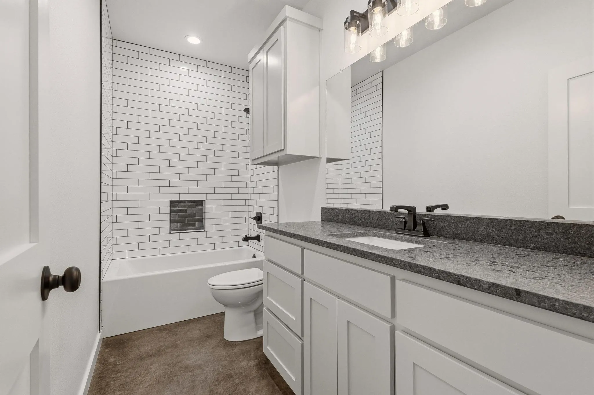 Single Family Residence For Sale in Fannin County , 14419 FM 1396 E, Windom, Texas 75492, 3 Bedroom, 2 Bathroom, Garage spaces, 1,668 Sqft, built in 2025, New Construction - Complete, mls#21216106, Real Estate Agent in Windom, Homes For Sale in Fannin county, Homes For Sale in Windom, Realtor in Windom Texas, Real Estate Brokerage Independent Realty Texas, Luminita Cordes Realtor