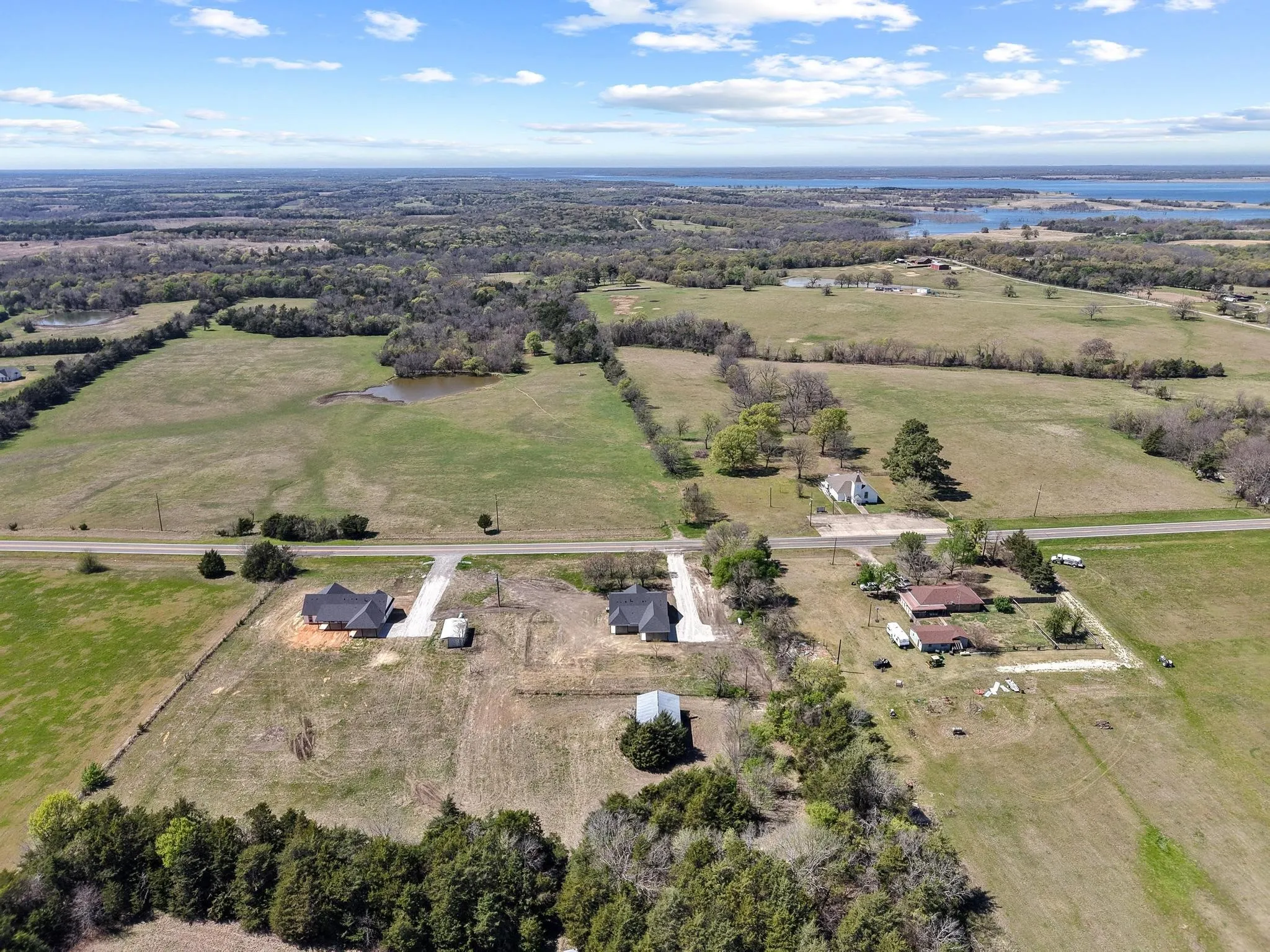Single Family Residence For Sale in Fannin County , 14419 FM 1396 E, Windom, Texas 75492, 3 Bedroom, 2 Bathroom, Garage spaces, 1,668 Sqft, built in 2025, New Construction - Complete, mls#21216106, Real Estate Agent in Windom, Homes For Sale in Fannin county, Homes For Sale in Windom, Realtor in Windom Texas, Real Estate Brokerage Independent Realty Texas, Luminita Cordes Realtor