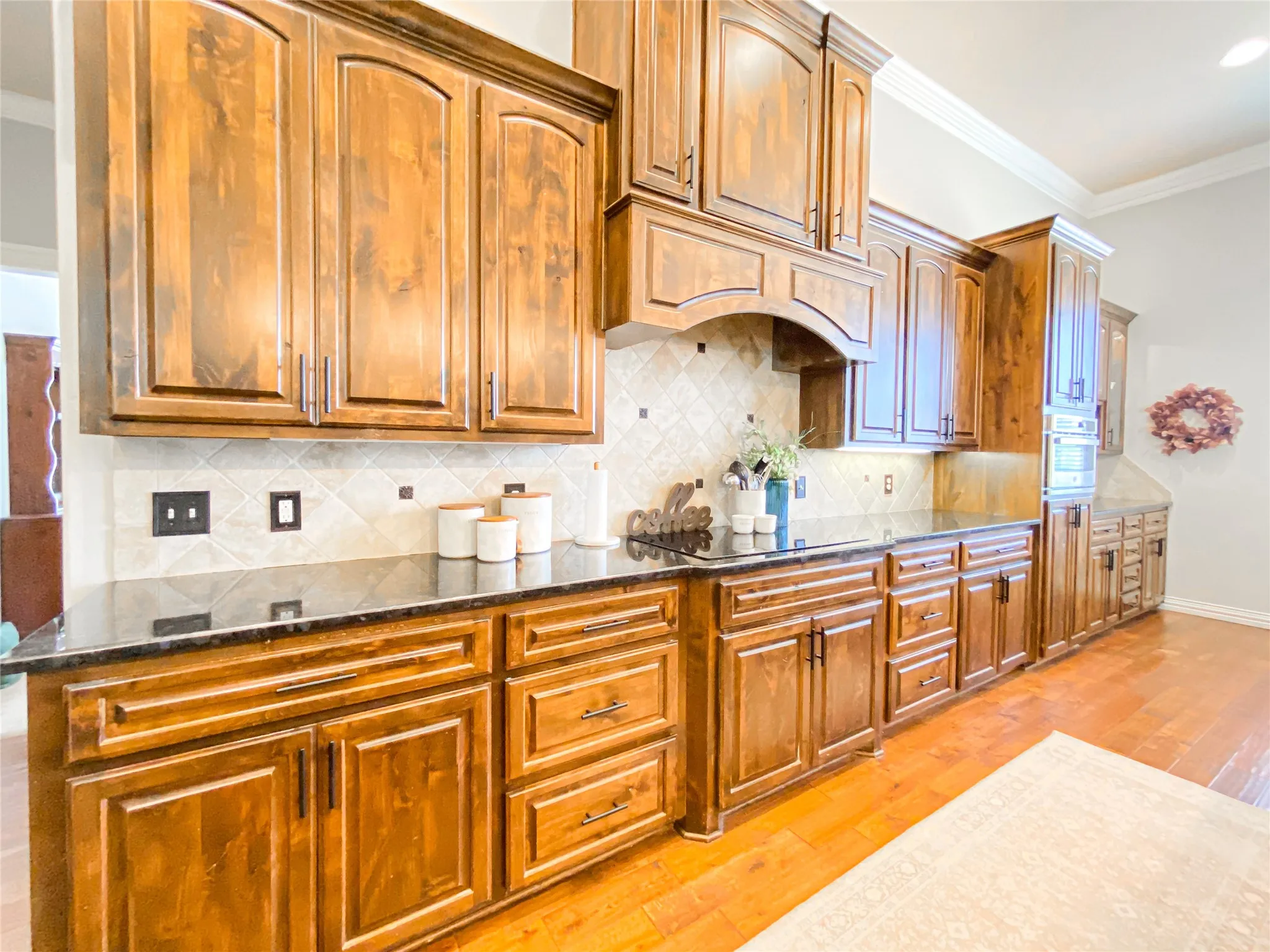 Single Family Residence For Sale in Shackelford County , 14 Remington Drive, Albany, Texas 76430, 3 Bedroom, 3 Bathroom, 2 Garage spaces, 2,447 Sqft, built in 2012, mls#21222102, Real Estate Agent in Albany, Homes For Sale in Shackelford county, Homes For Sale in Albany, Realtor in Albany Texas, Real Estate Brokerage Independent Realty Texas, Luminita Cordes Realtor