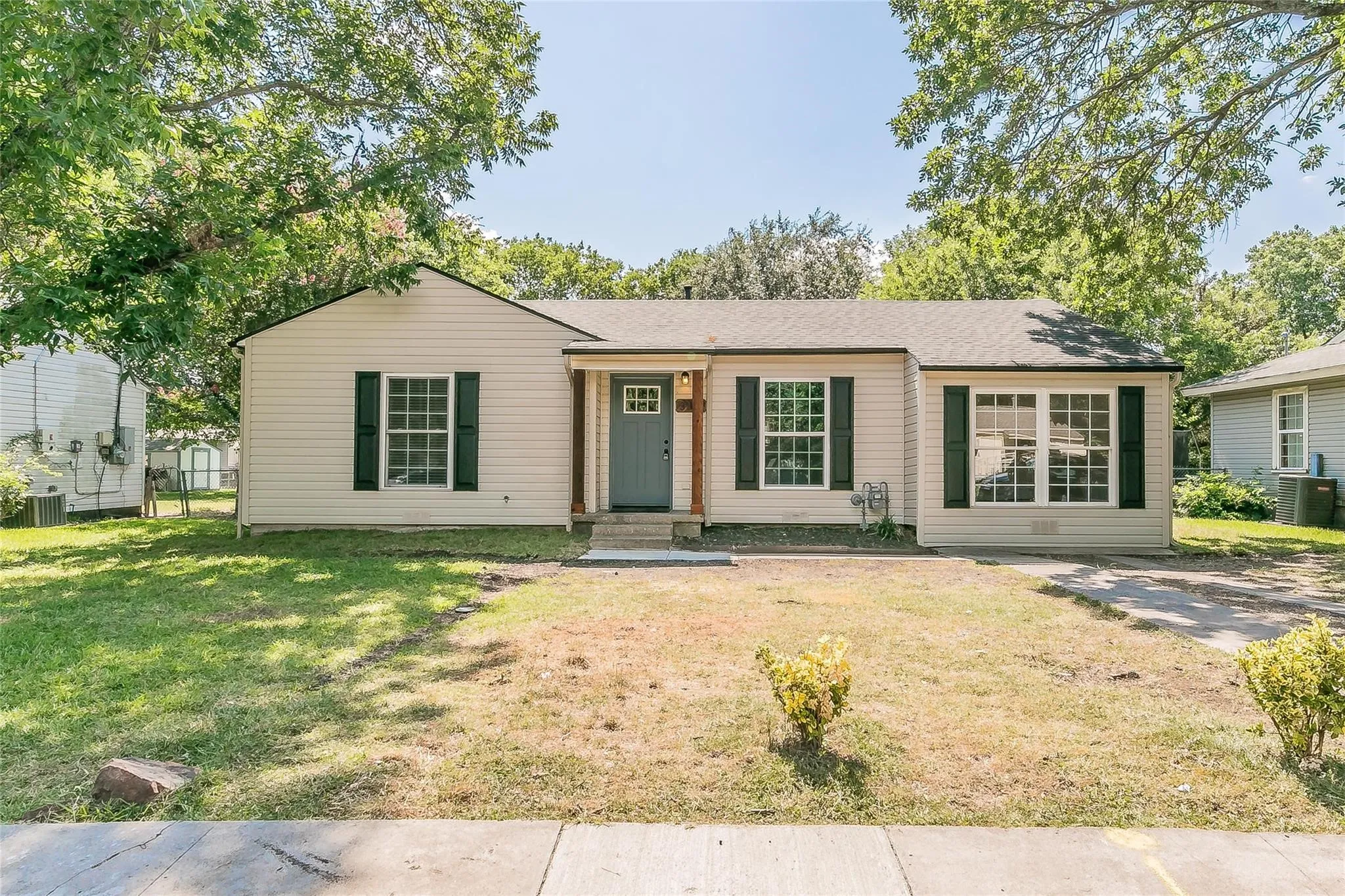 Single Family Residence For Rent in Collin County , 316 S 2nd Street, Wylie, Texas 75098, 4 Bedroom, 2 Bathroom, Garage spaces, 1,430 Sqft, built in 1964, mls#21222120, Real Estate Agent in Wylie, Homes For Rent in Collin county, Homes For Rent in Wylie, Realtor in Wylie Texas, Real Estate Brokerage Independent Realty Texas, Luminita Cordes Realtor