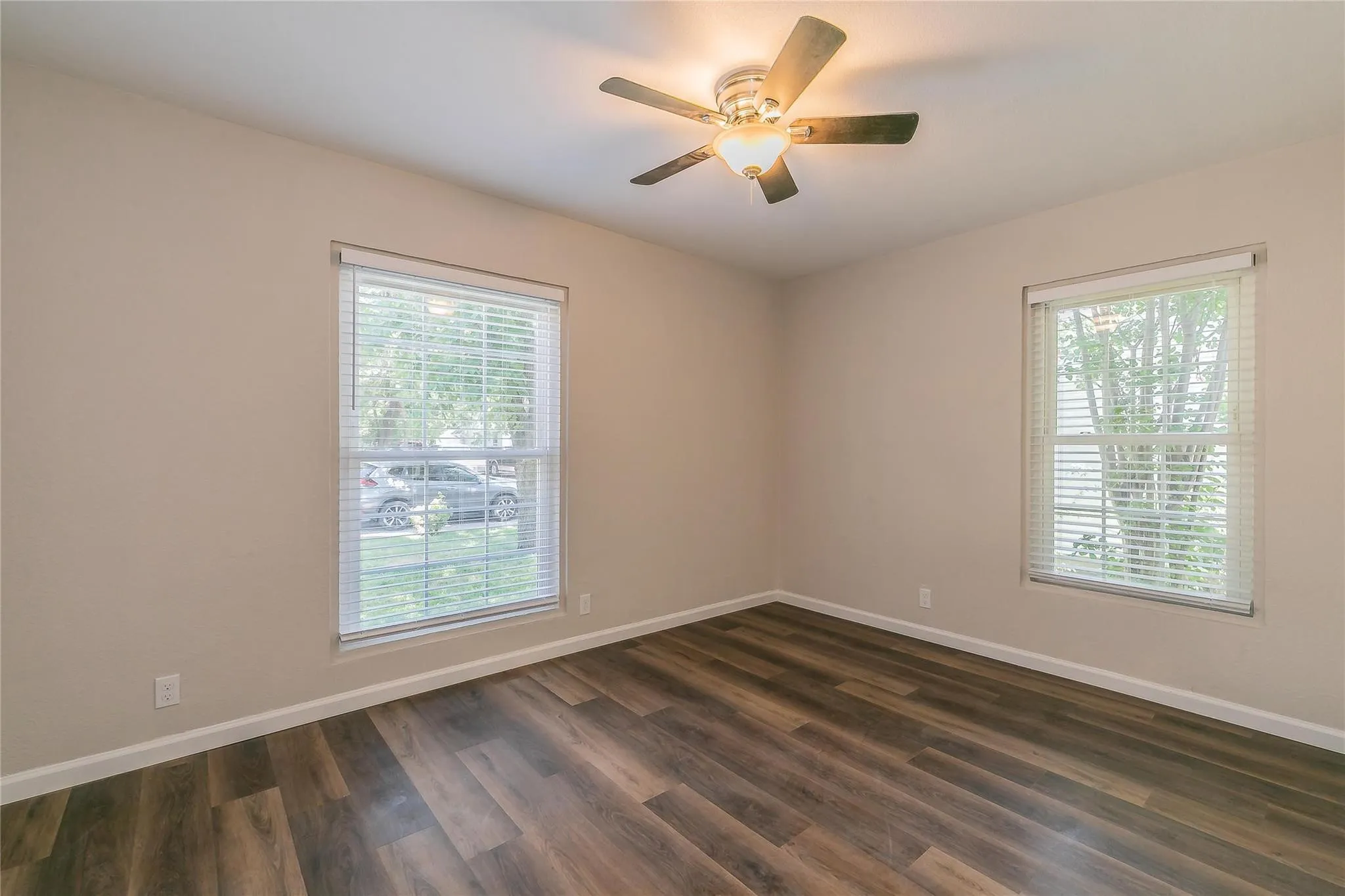 Single Family Residence For Rent in Collin County , 316 S 2nd Street, Wylie, Texas 75098, 4 Bedroom, 2 Bathroom, Garage spaces, 1,430 Sqft, built in 1964, mls#21222120, Real Estate Agent in Wylie, Homes For Rent in Collin county, Homes For Rent in Wylie, Realtor in Wylie Texas, Real Estate Brokerage Independent Realty Texas, Luminita Cordes Realtor