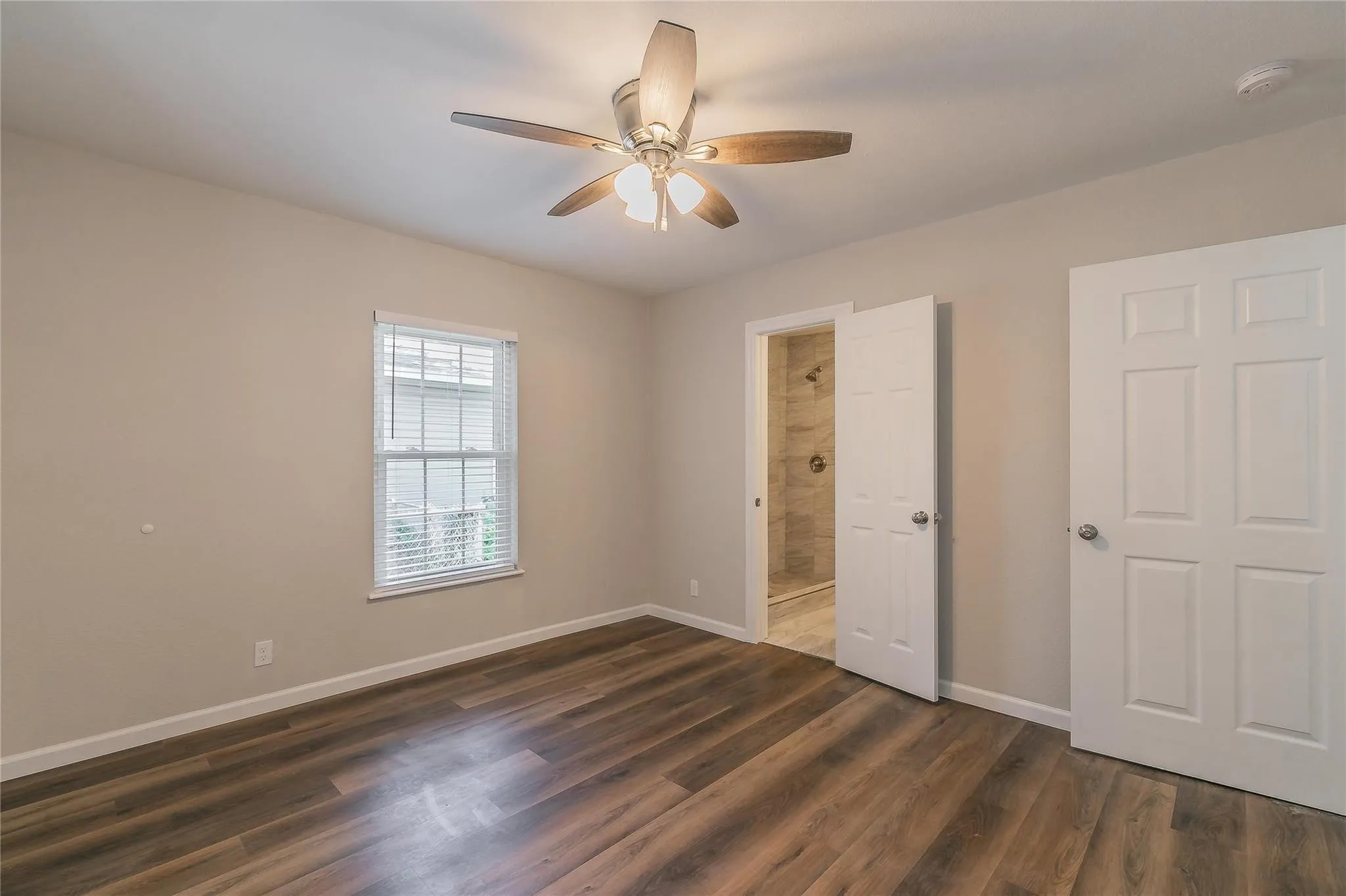 Single Family Residence For Rent in Collin County , 316 S 2nd Street, Wylie, Texas 75098, 4 Bedroom, 2 Bathroom, Garage spaces, 1,430 Sqft, built in 1964, mls#21222120, Real Estate Agent in Wylie, Homes For Rent in Collin county, Homes For Rent in Wylie, Realtor in Wylie Texas, Real Estate Brokerage Independent Realty Texas, Luminita Cordes Realtor