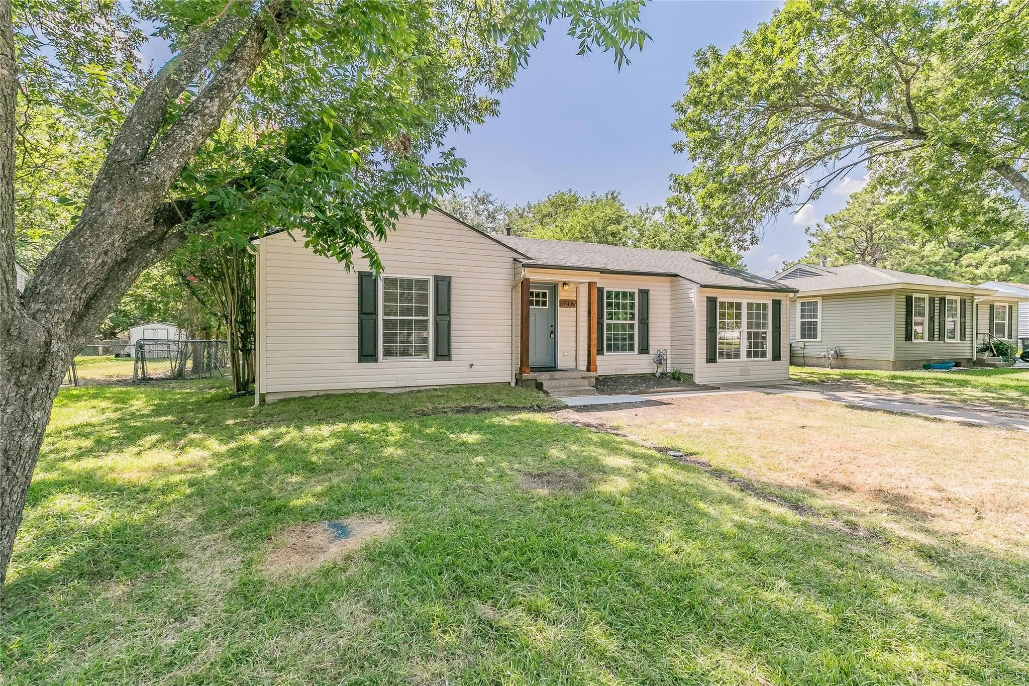 Single Family Residence For Rent in Collin County , 316 S 2nd Street, Wylie, Texas 75098, 4 Bedroom, 2 Bathroom, Garage spaces, 1,430 Sqft, built in 1964, mls#21222120, Real Estate Agent in Wylie, Homes For Rent in Collin county, Homes For Rent in Wylie, Realtor in Wylie Texas, Real Estate Brokerage Independent Realty Texas, Luminita Cordes Realtor