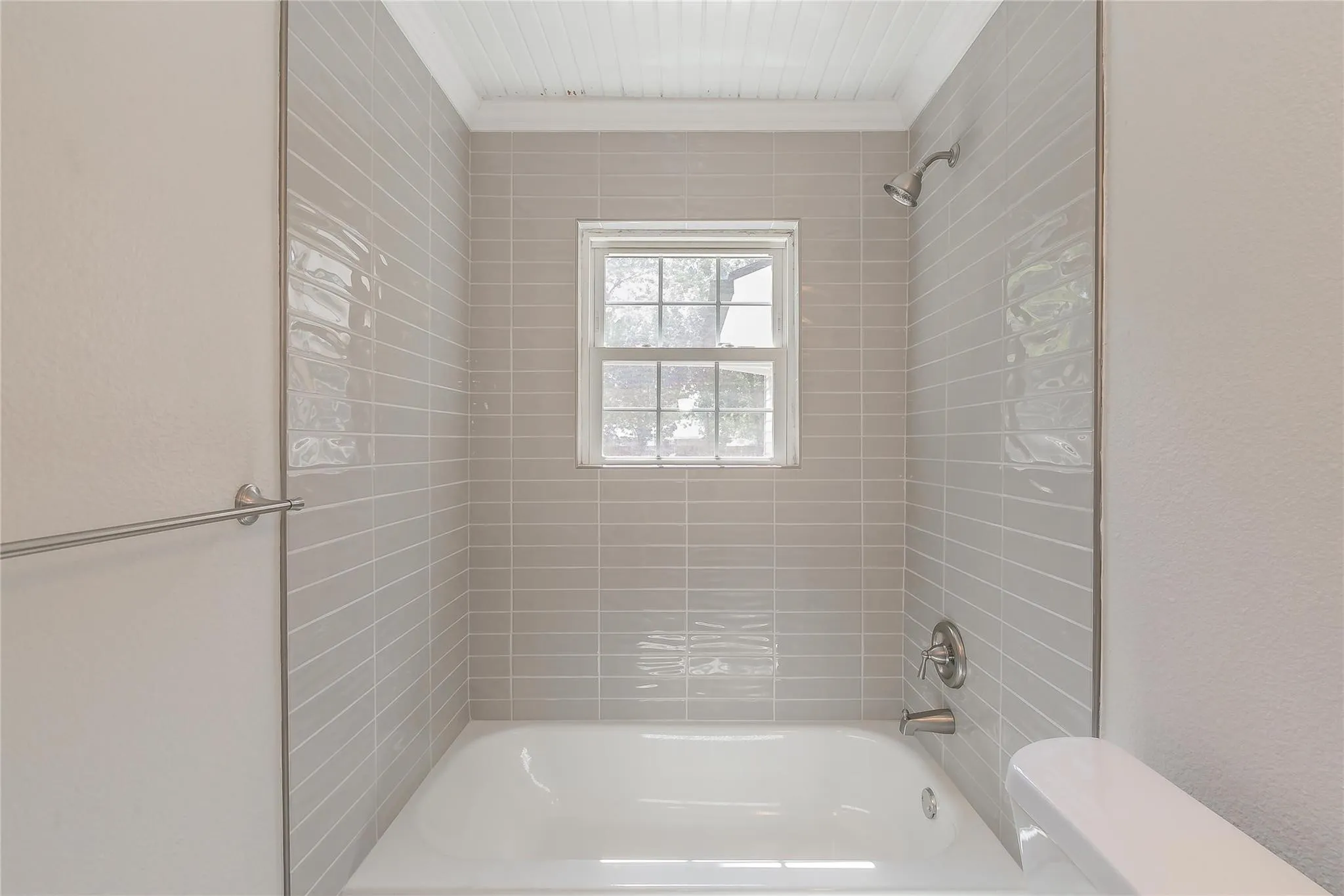 Single Family Residence For Rent in Collin County , 316 S 2nd Street, Wylie, Texas 75098, 4 Bedroom, 2 Bathroom, Garage spaces, 1,430 Sqft, built in 1964, mls#21222120, Real Estate Agent in Wylie, Homes For Rent in Collin county, Homes For Rent in Wylie, Realtor in Wylie Texas, Real Estate Brokerage Independent Realty Texas, Luminita Cordes Realtor