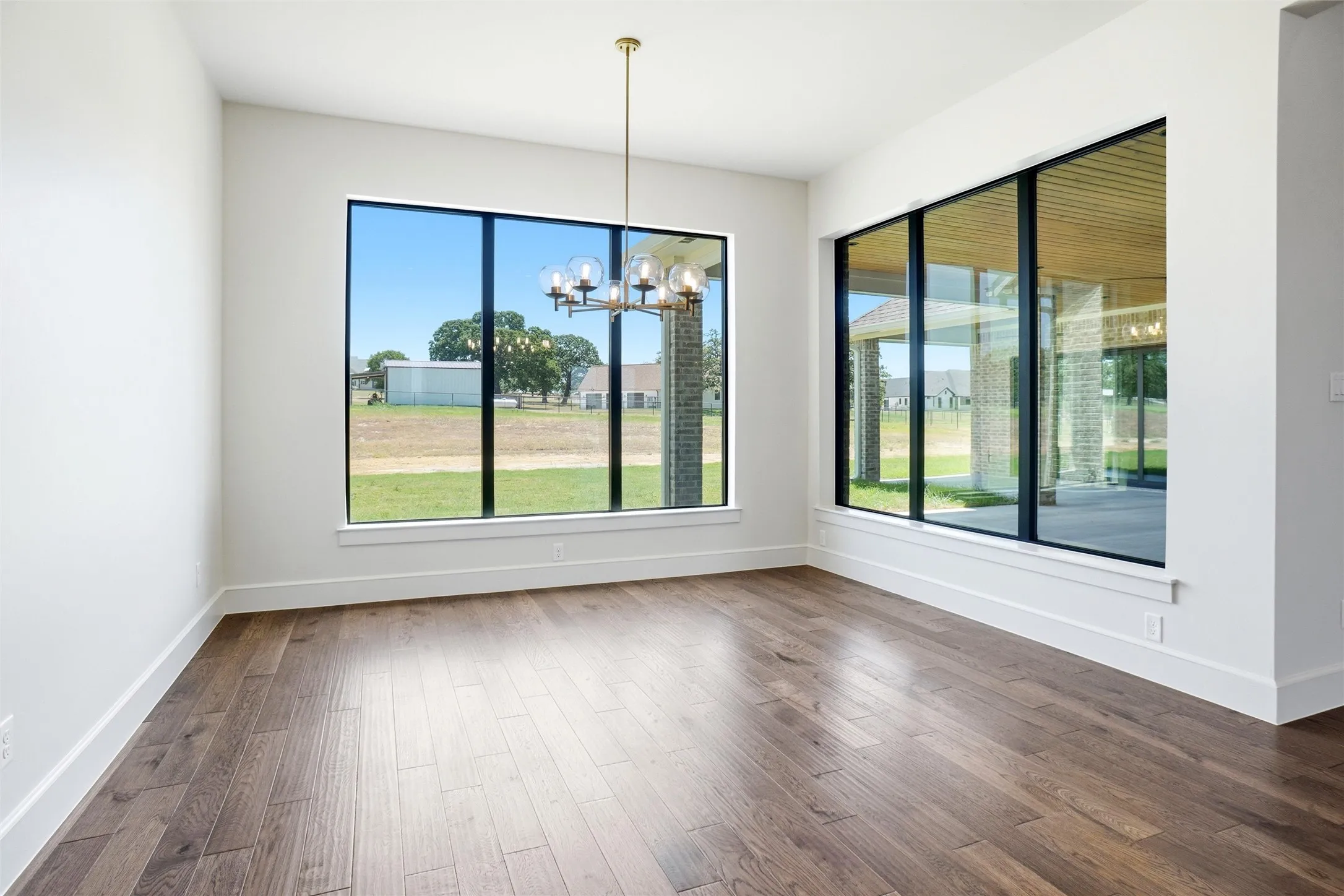 Single Family Residence For Sale in Parker County , 2016 Pinetree Post, Weatherford, Texas 76087, 4 Bedroom, 4 Bathroom, 3 Garage spaces, 3,627 Sqft, built in 2026, New Construction - Incomplete, mls#21222151, Real Estate Agent in Weatherford, Homes For Sale in Parker county, Homes For Sale in Weatherford, Realtor in Weatherford Texas, Real Estate Brokerage Independent Realty Texas, Luminita Cordes Realtor