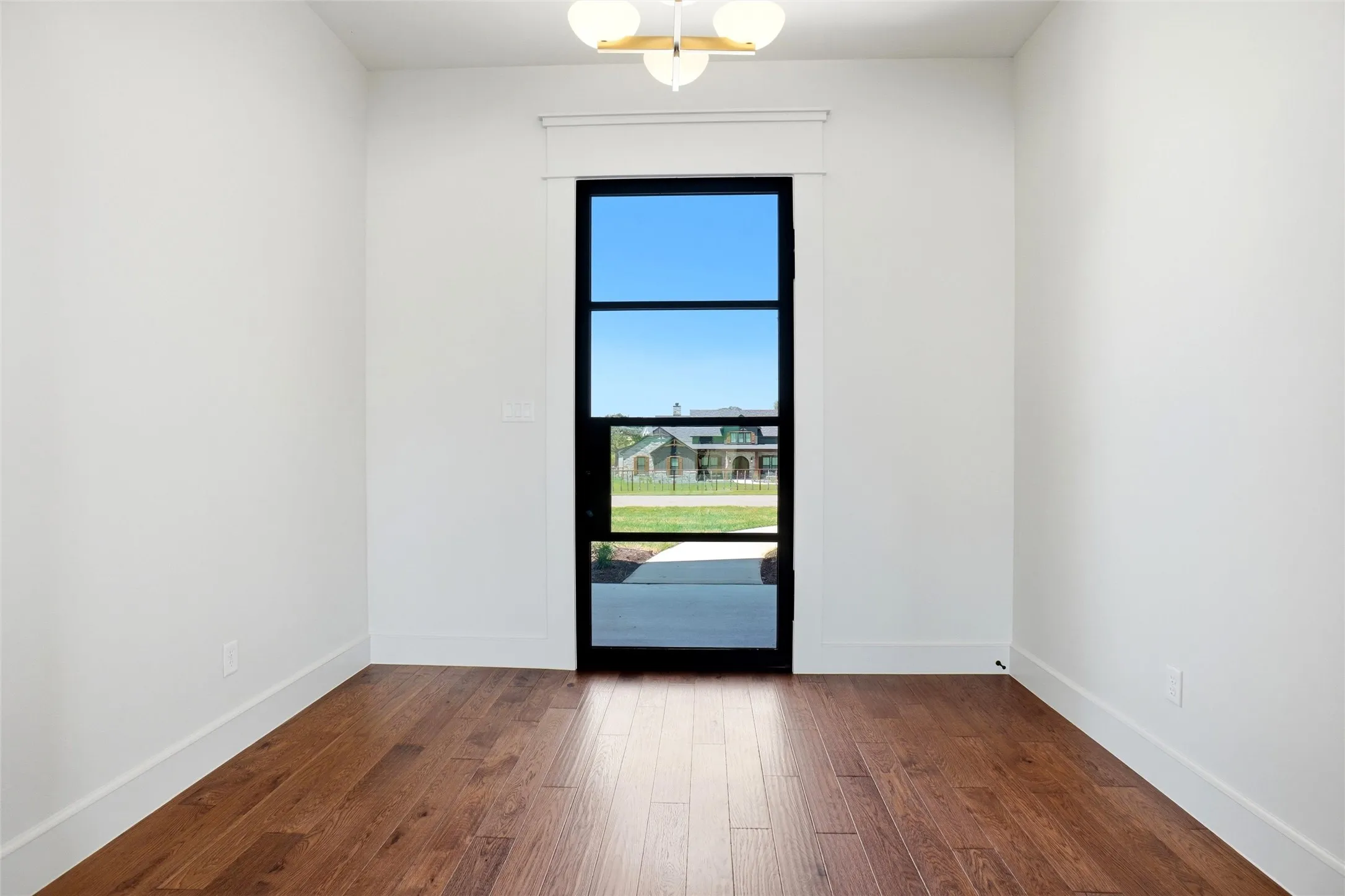 Single Family Residence For Sale in Parker County , 2016 Pinetree Post, Weatherford, Texas 76087, 4 Bedroom, 4 Bathroom, 3 Garage spaces, 3,627 Sqft, built in 2026, New Construction - Incomplete, mls#21222151, Real Estate Agent in Weatherford, Homes For Sale in Parker county, Homes For Sale in Weatherford, Realtor in Weatherford Texas, Real Estate Brokerage Independent Realty Texas, Luminita Cordes Realtor