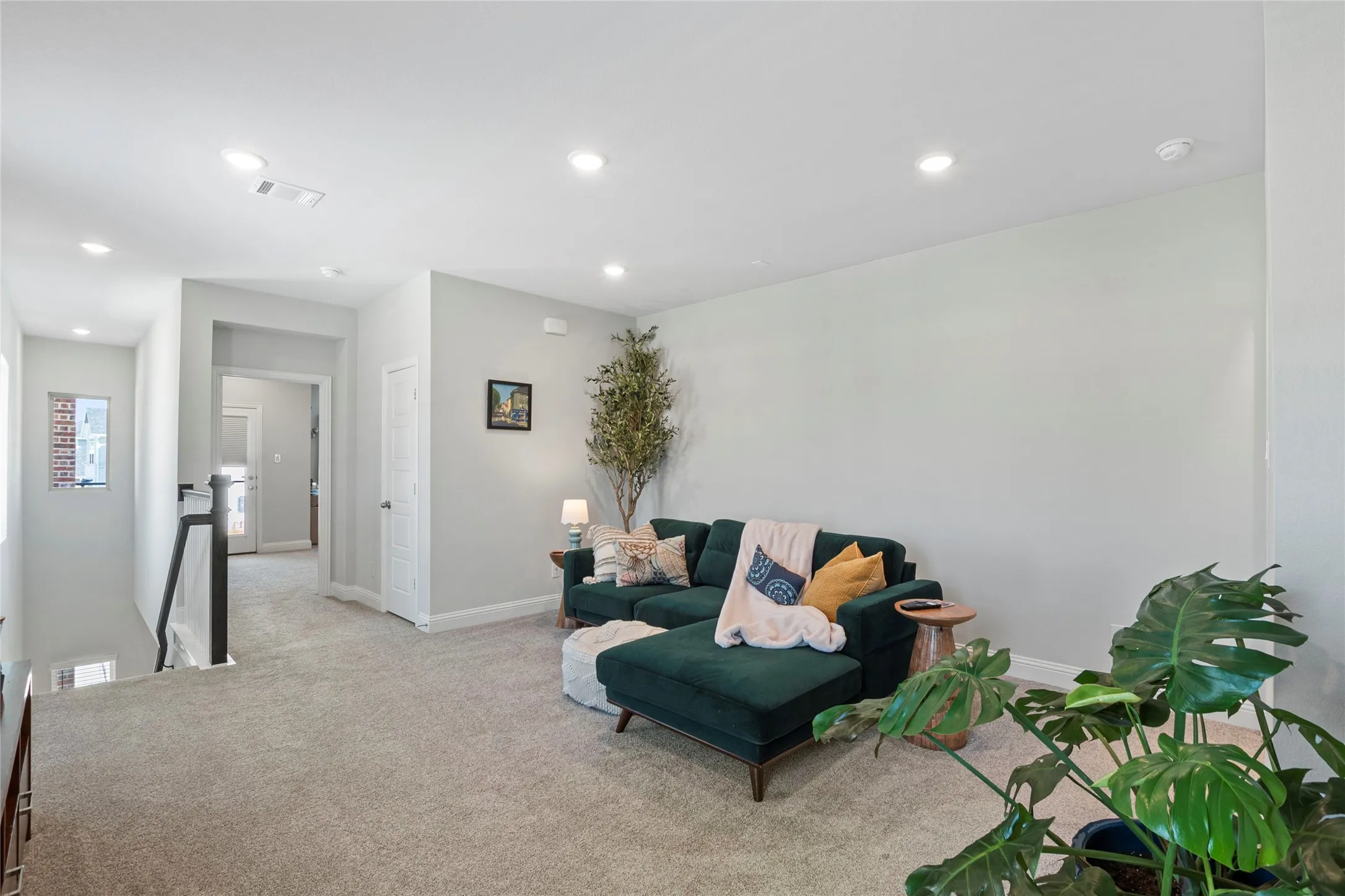 Single Family Residence For Sale in Dallas County , 7216 Palisades Drive, Rowlett, Texas 75088, 3 Bedroom, 3 Bathroom, 2 Garage spaces, 2,449 Sqft, built in 2024, mls#21219734, Real Estate Agent in Rowlett, Homes For Sale in Dallas county, Homes For Sale in Rowlett, Realtor in Rowlett Texas, Real Estate Brokerage Independent Realty Texas, Luminita Cordes Realtor
