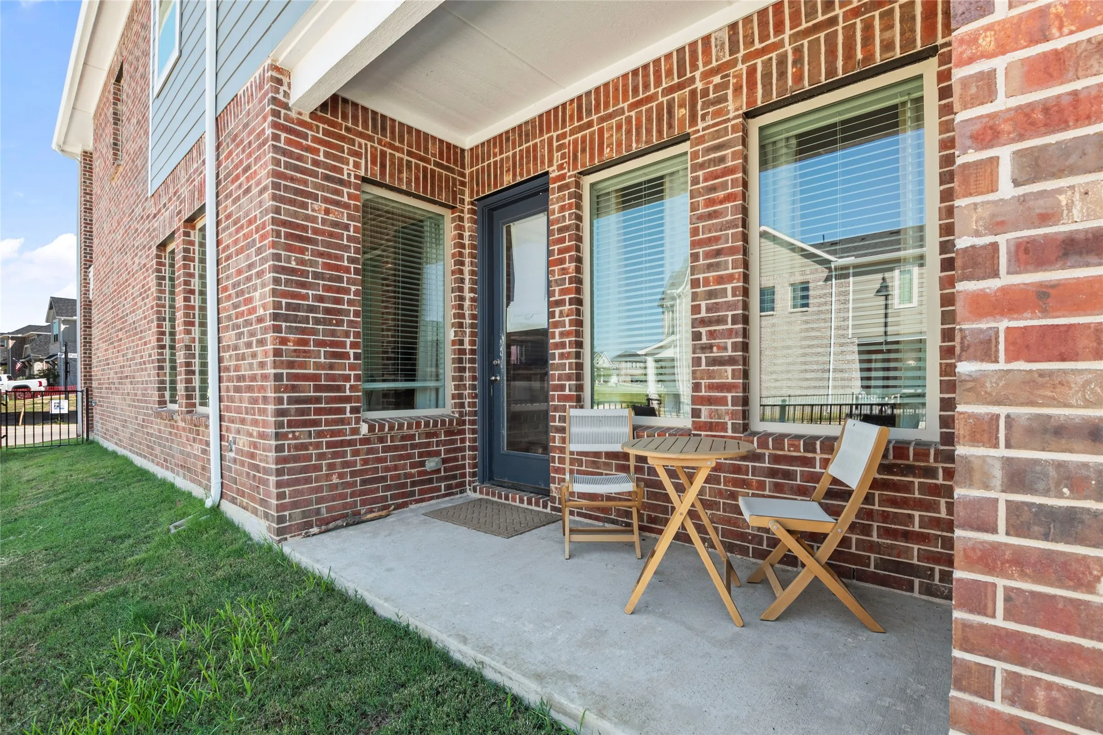 Single Family Residence For Sale in Dallas County , 7216 Palisades Drive, Rowlett, Texas 75088, 3 Bedroom, 3 Bathroom, 2 Garage spaces, 2,449 Sqft, built in 2024, mls#21219734, Real Estate Agent in Rowlett, Homes For Sale in Dallas county, Homes For Sale in Rowlett, Realtor in Rowlett Texas, Real Estate Brokerage Independent Realty Texas, Luminita Cordes Realtor