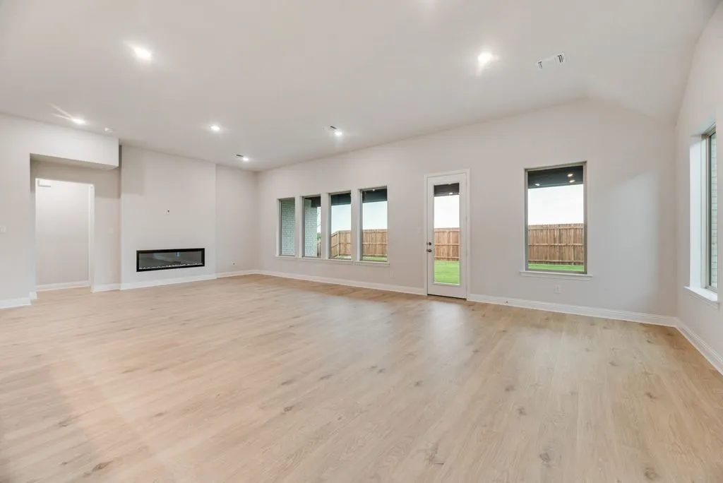 Single Family Residence For Sale in Denton County , 5825 Chidlow Drive, Celina, Texas 76227, 5 Bedroom, 5 Bathroom, 2 Garage spaces, 3,982 Sqft, built in 2026, New Construction - Complete, mls#21221995, Real Estate Agent in Celina, Homes For Sale in Denton county, Homes For Sale in Celina, Realtor in Celina Texas, Real Estate Brokerage Independent Realty Texas, Luminita Cordes Realtor