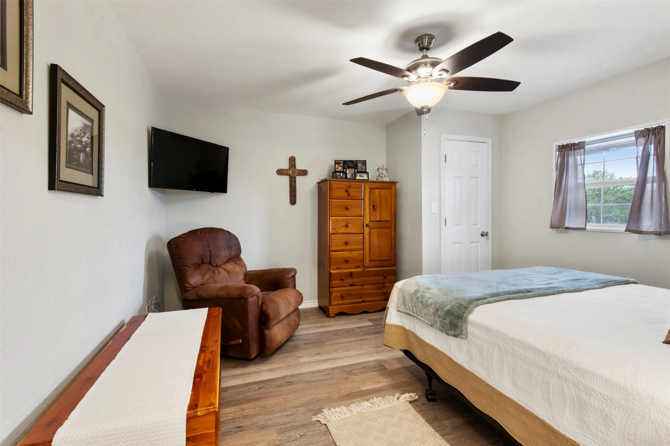Single Family Residence For Sale in Montague County , 346 Nocona Drive, Nocona, Texas 76255, 3 Bedroom, 2 Bathroom, 3 Garage spaces, 2,025 Sqft, built in 2021, mls#21221609, Real Estate Agent in Nocona, Homes For Sale in Montague county, Homes For Sale in Nocona, Realtor in Nocona Texas, Real Estate Brokerage Independent Realty Texas, Luminita Cordes Realtor