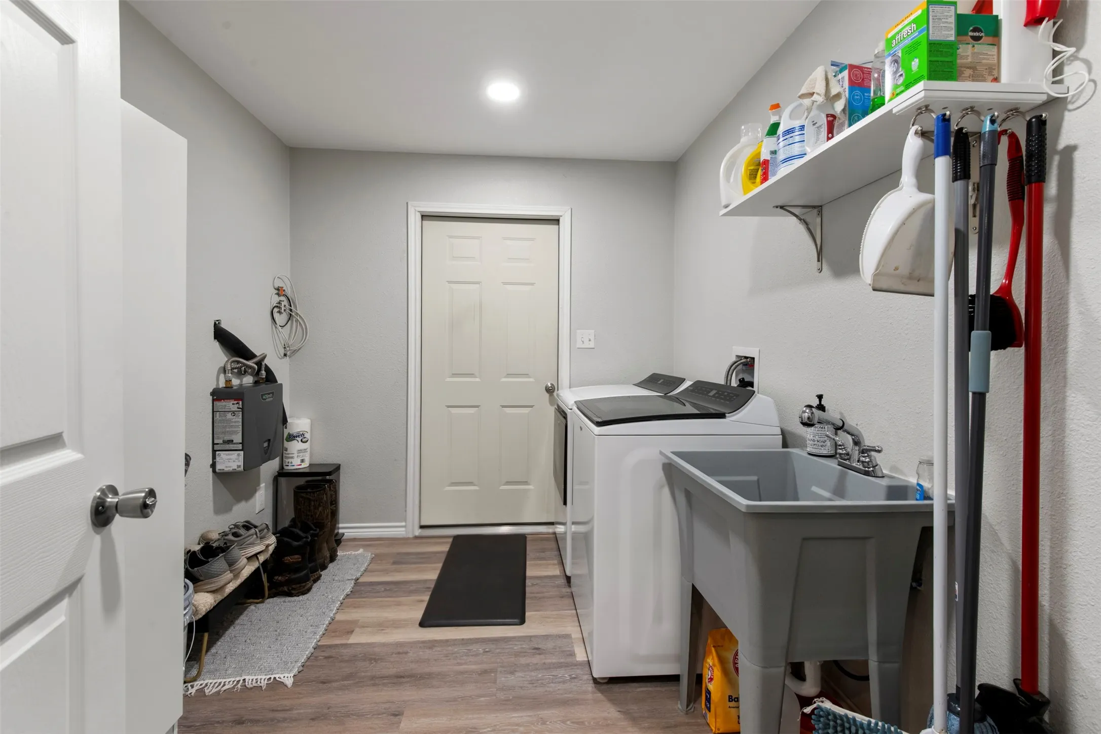 Single Family Residence For Sale in Montague County , 346 Nocona Drive, Nocona, Texas 76255, 3 Bedroom, 2 Bathroom, 3 Garage spaces, 2,025 Sqft, built in 2021, mls#21221609, Real Estate Agent in Nocona, Homes For Sale in Montague county, Homes For Sale in Nocona, Realtor in Nocona Texas, Real Estate Brokerage Independent Realty Texas, Luminita Cordes Realtor
