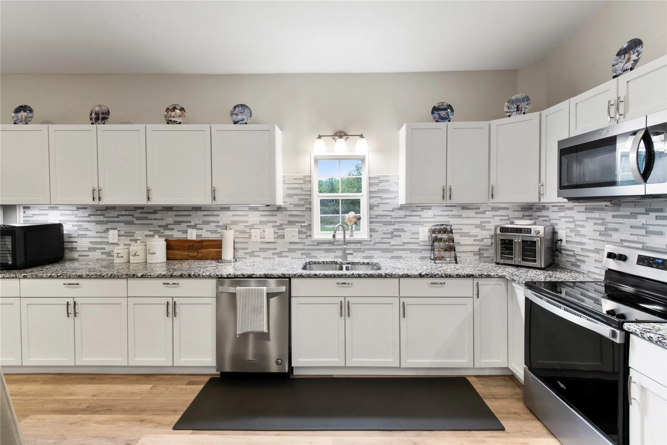 Single Family Residence For Sale in Montague County , 346 Nocona Drive, Nocona, Texas 76255, 3 Bedroom, 2 Bathroom, 3 Garage spaces, 2,025 Sqft, built in 2021, mls#21221609, Real Estate Agent in Nocona, Homes For Sale in Montague county, Homes For Sale in Nocona, Realtor in Nocona Texas, Real Estate Brokerage Independent Realty Texas, Luminita Cordes Realtor