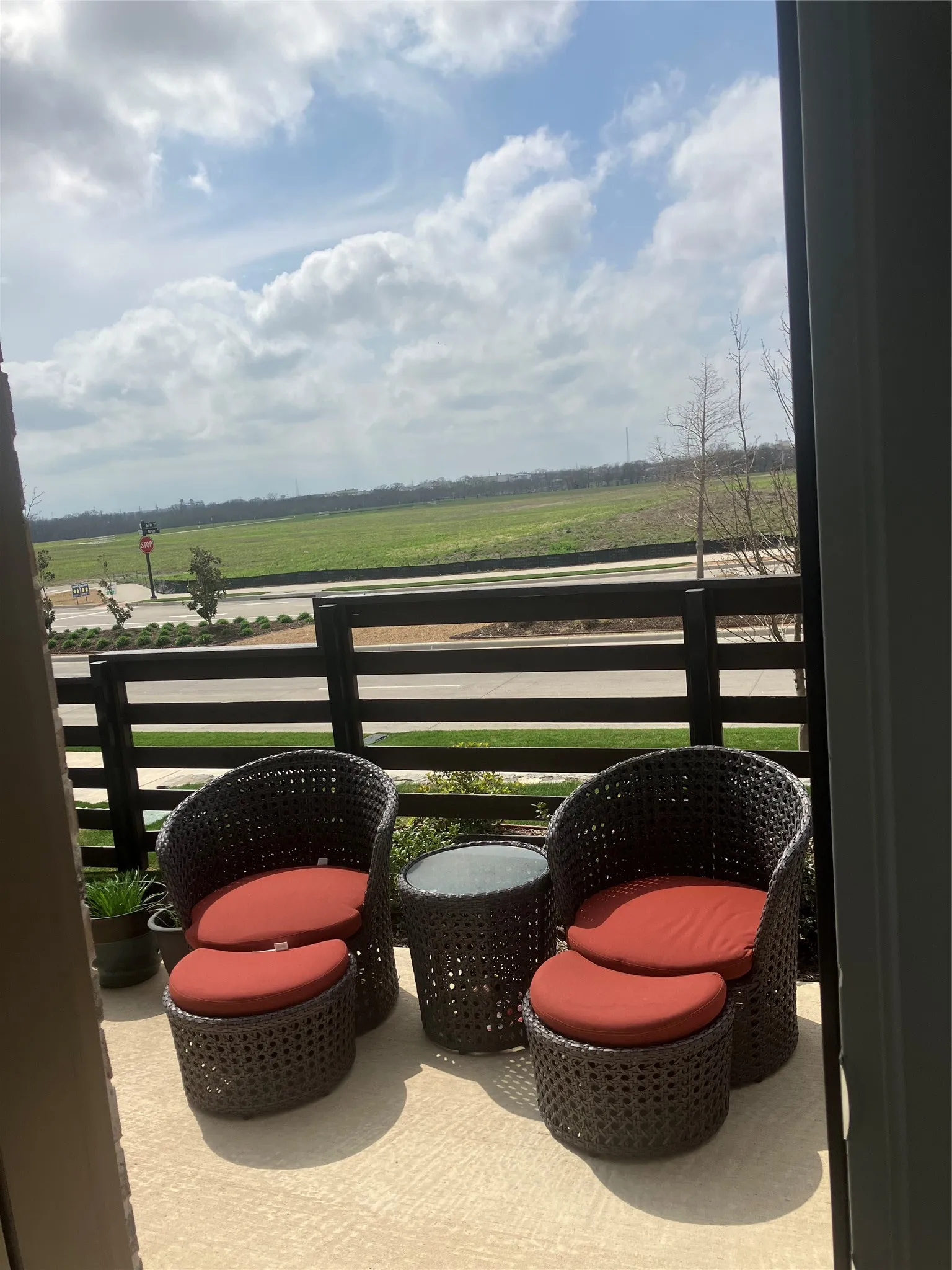 Townhouse For Sale in Grayson County , 3737 Bel Air Boulevard, Sherman, Texas 75090, 3 Bedrooms, 3 Bathrooms, 2 Garage spaces, 1,795 Sqft, built in 2023, Price $329,900, mls#21222213, Real Estate Agent in Sherman, Homes For Sale in Grayson county, Homes For Sale in Sherman, Realtor in Sherman Texas, Real Estate Brokerage Independent Realty Texas, Luminita Cordes Realtor