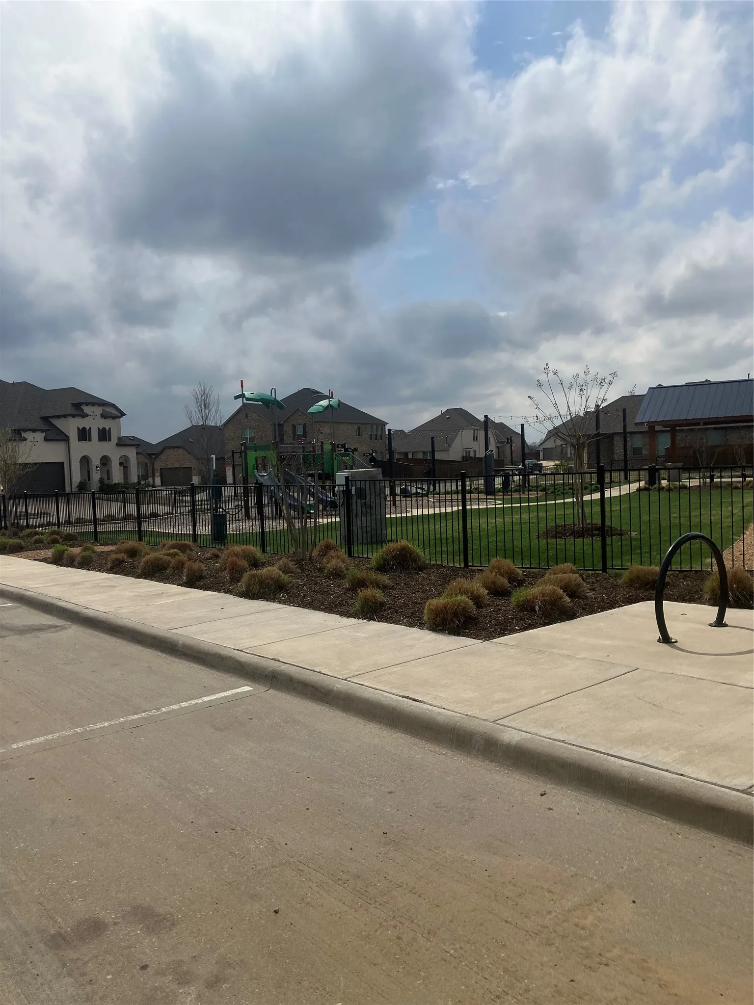 Townhouse For Sale in Grayson County , 3737 Bel Air Boulevard, Sherman, Texas 75090, 3 Bedrooms, 3 Bathrooms, 2 Garage spaces, 1,795 Sqft, built in 2023, Price $329,900, mls#21222213, Real Estate Agent in Sherman, Homes For Sale in Grayson county, Homes For Sale in Sherman, Realtor in Sherman Texas, Real Estate Brokerage Independent Realty Texas, Luminita Cordes Realtor