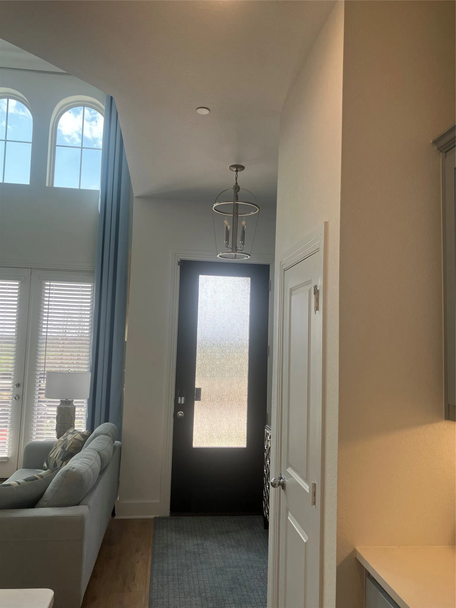 Townhouse For Sale in Grayson County , 3737 Bel Air Boulevard, Sherman, Texas 75090, 3 Bedrooms, 3 Bathrooms, 2 Garage spaces, 1,795 Sqft, built in 2023, Price $329,900, mls#21222213, Real Estate Agent in Sherman, Homes For Sale in Grayson county, Homes For Sale in Sherman, Realtor in Sherman Texas, Real Estate Brokerage Independent Realty Texas, Luminita Cordes Realtor