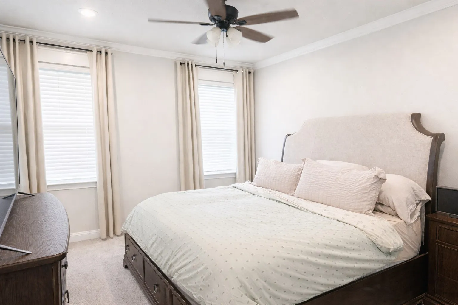 Single Family Residence For Sale in Mc Lennan County , 310 W Tate Street, Robinson, Texas 76706, 4 Bedrooms, 2 Bathrooms, 2 Garage spaces, 1,732 Sqft, built in 2021, Price $364,900, mls#21222073, Real Estate Agent in Robinson, Homes For Sale in Mc Lennan county, Homes For Sale in Robinson, Realtor in Robinson Texas, Real Estate Brokerage Independent Realty Texas, Luminita Cordes Realtor