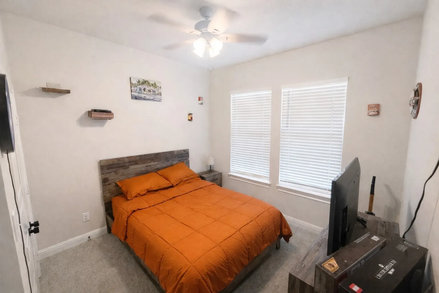 Single Family Residence For Sale in Mc Lennan County , 310 W Tate Street, Robinson, Texas 76706, 4 Bedrooms, 2 Bathrooms, 2 Garage spaces, 1,732 Sqft, built in 2021, Price $364,900, mls#21222073, Real Estate Agent in Robinson, Homes For Sale in Mc Lennan county, Homes For Sale in Robinson, Realtor in Robinson Texas, Real Estate Brokerage Independent Realty Texas, Luminita Cordes Realtor