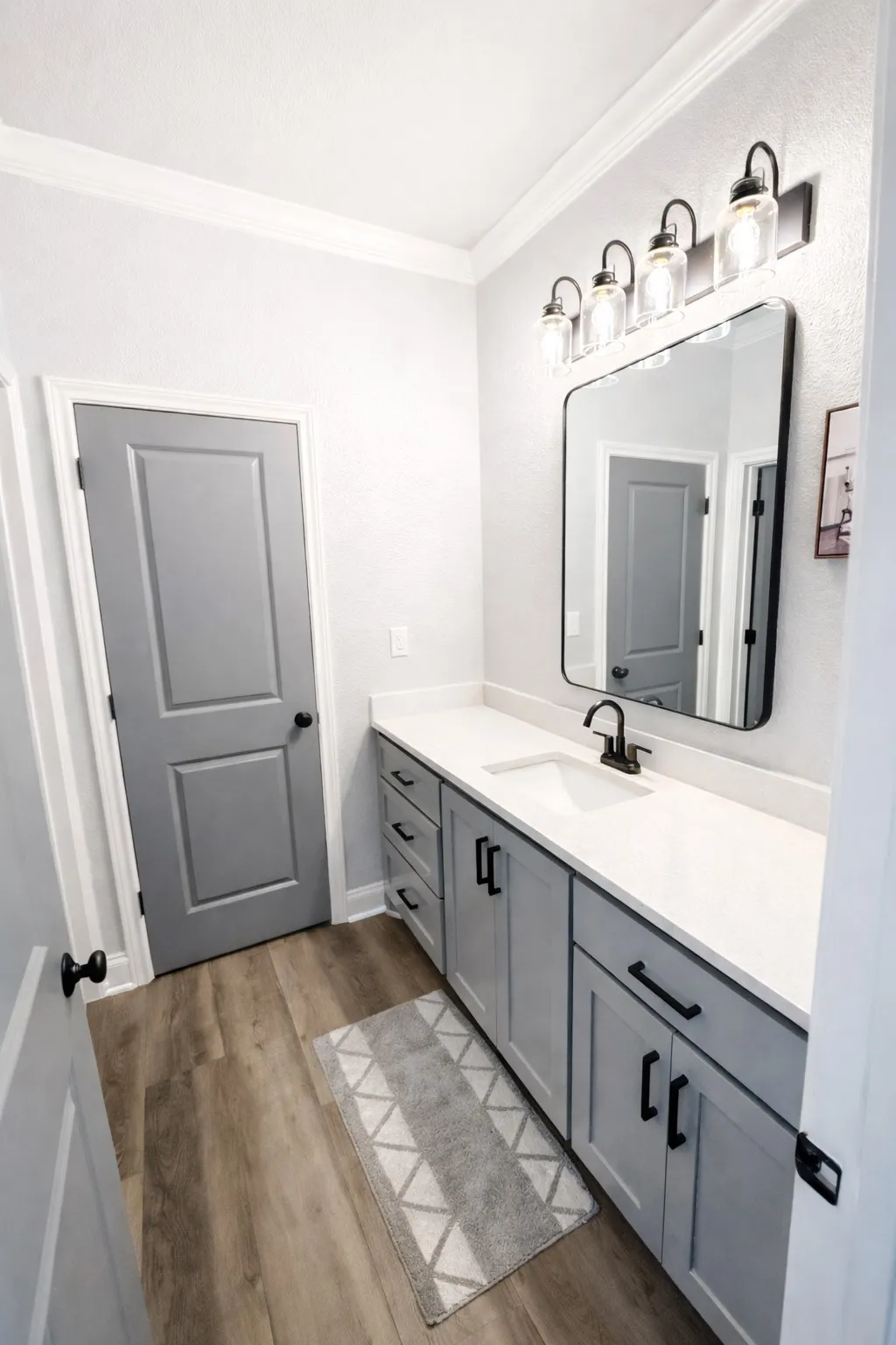 Single Family Residence For Sale in Mc Lennan County , 224 Fox Run Lane, Robinson, Texas 76706, 4 Bedrooms, 4 Bathrooms, 2 Garage spaces, 2,568 Sqft, built in 2022, Price $582,000, mls#21222156, Real Estate Agent in Robinson, Homes For Sale in Mc Lennan county, Homes For Sale in Robinson, Realtor in Robinson Texas, Real Estate Brokerage Independent Realty Texas, Luminita Cordes Realtor