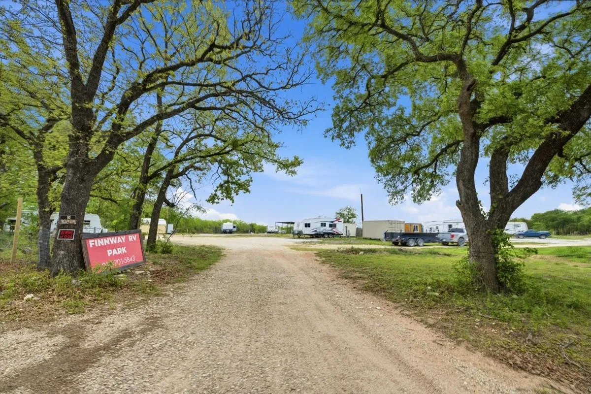 View of dirt / gravel road