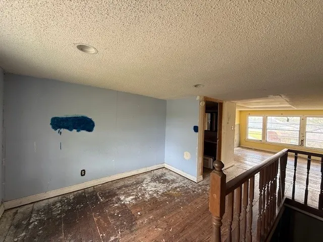 Single Family Residence For Sale in Delta County , 950 W Bonham Avenue, Cooper, Texas 75432, 3 Bedroom, 2 Bathroom, Garage spaces, 2,828 Sqft, built in 1900, mls#21217991, Real Estate Agent in Cooper, Homes For Sale in Delta county, Homes For Sale in Cooper, Realtor in Cooper Texas, Real Estate Brokerage Independent Realty Texas, Luminita Cordes Realtor